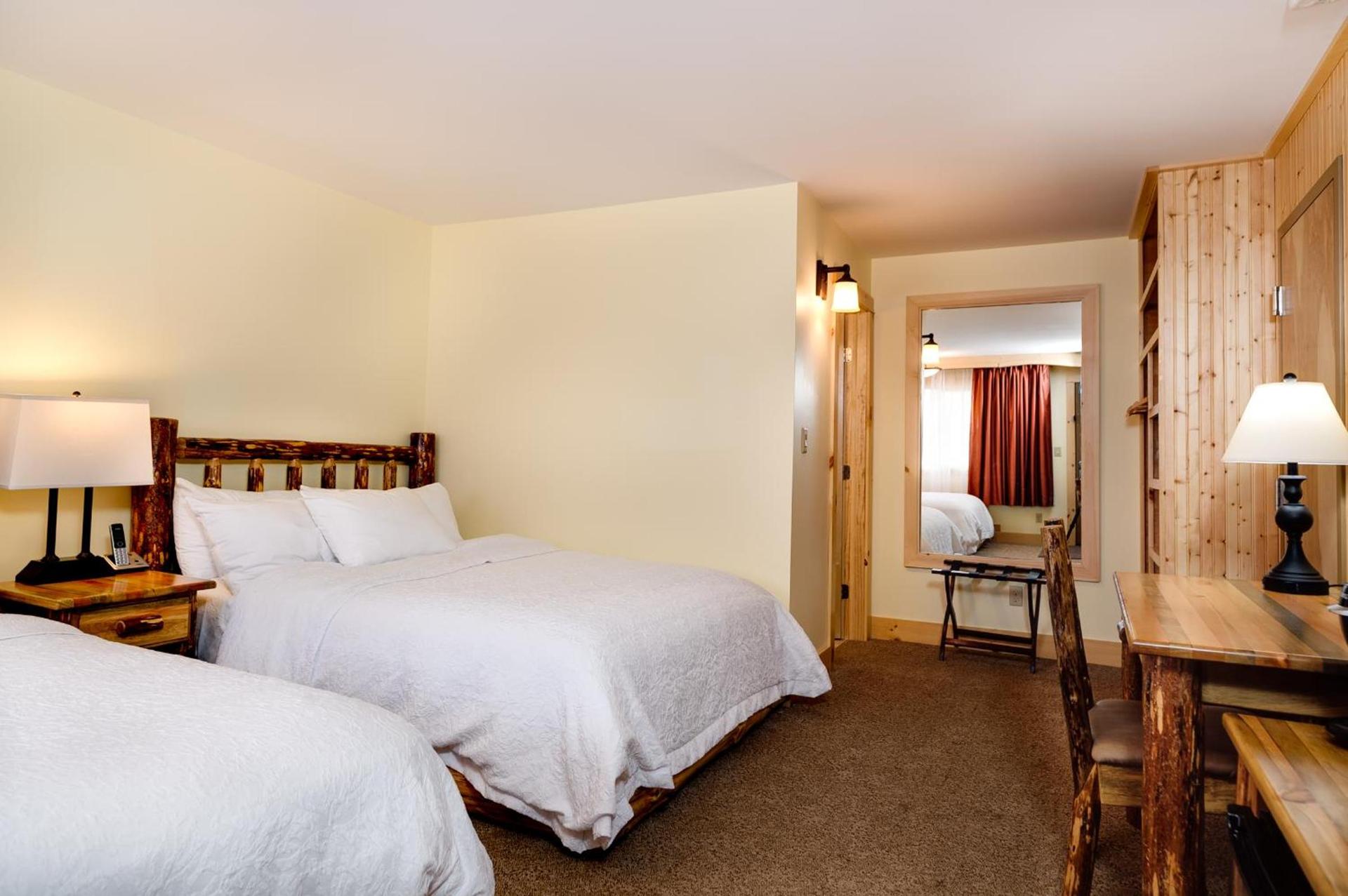 Adirondack Spruce Lodge photo 42