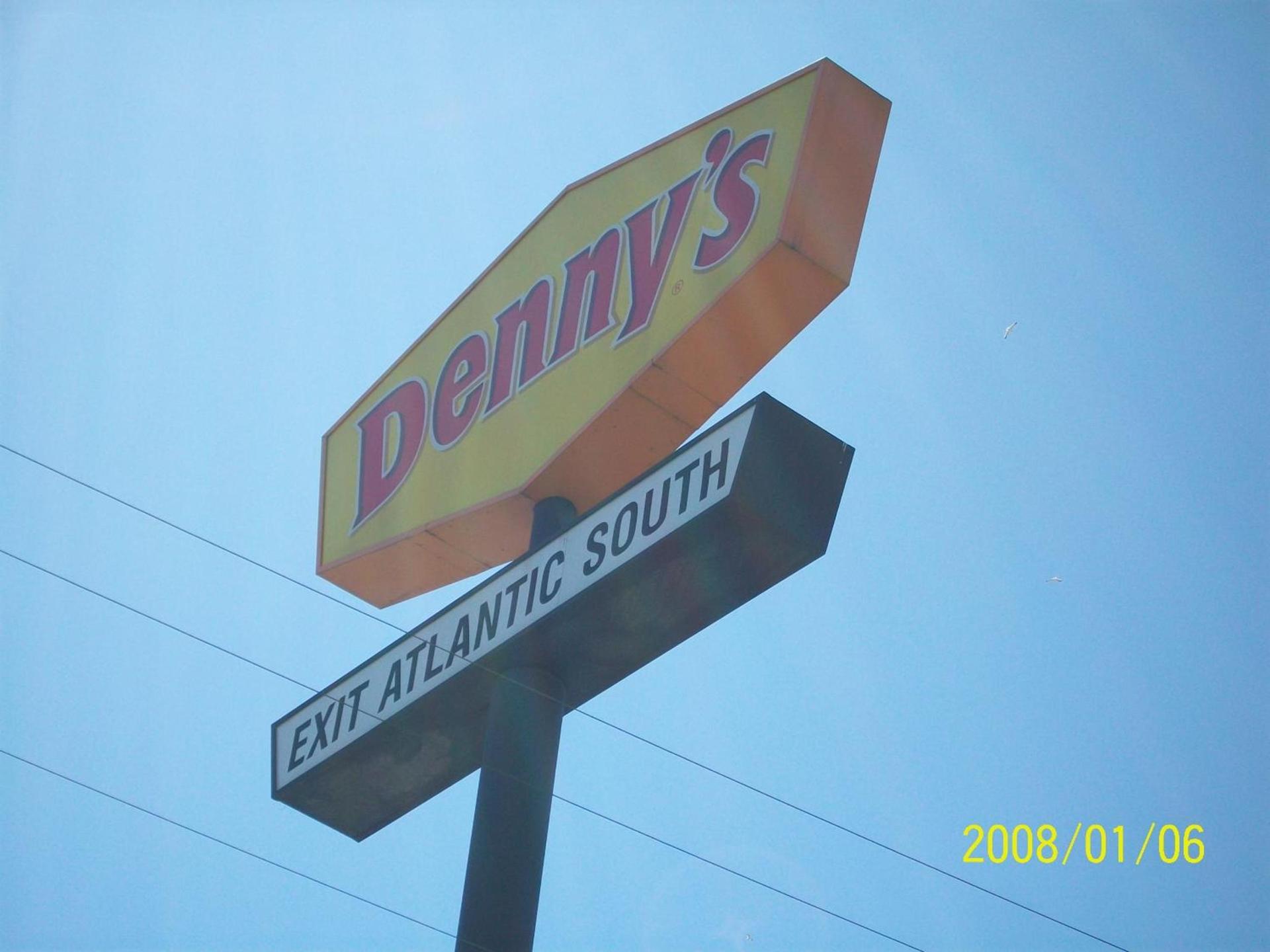 Rodeway Inn Commerce - Los Angeles photo 28
