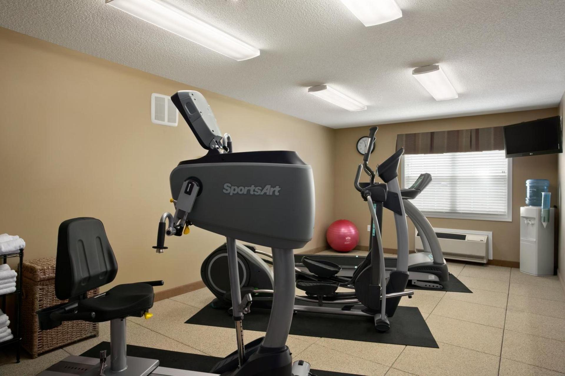 Microtel Inn & Suites By Wyndham Mineral Wells/Parkersburg photo 22