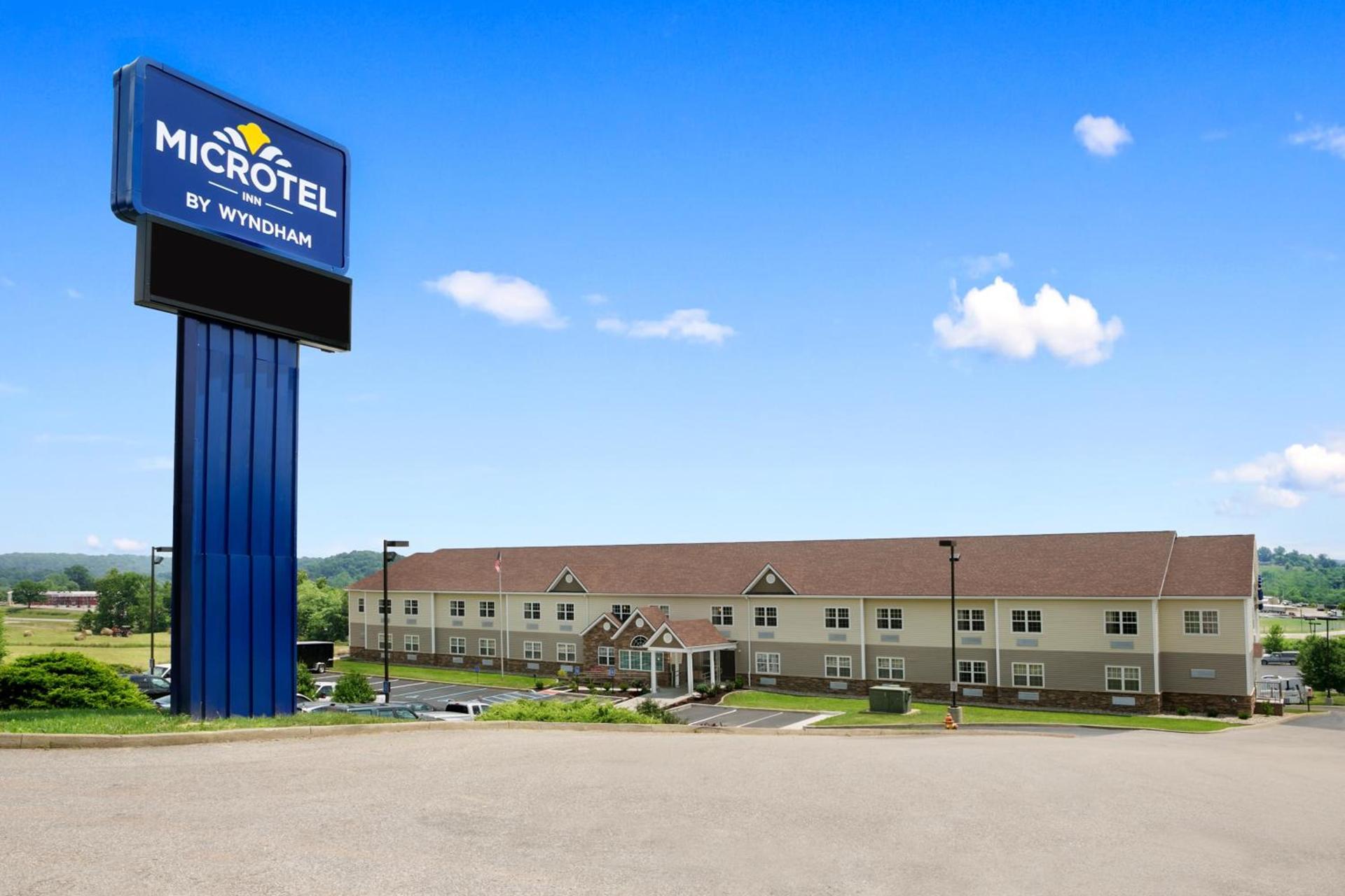 Microtel Inn & Suites By Wyndham Mineral Wells/Parkersburg photo 25
