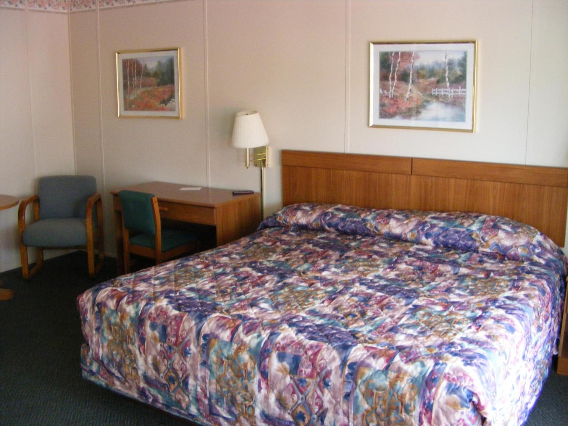 Starlite Budget Inn photo 8