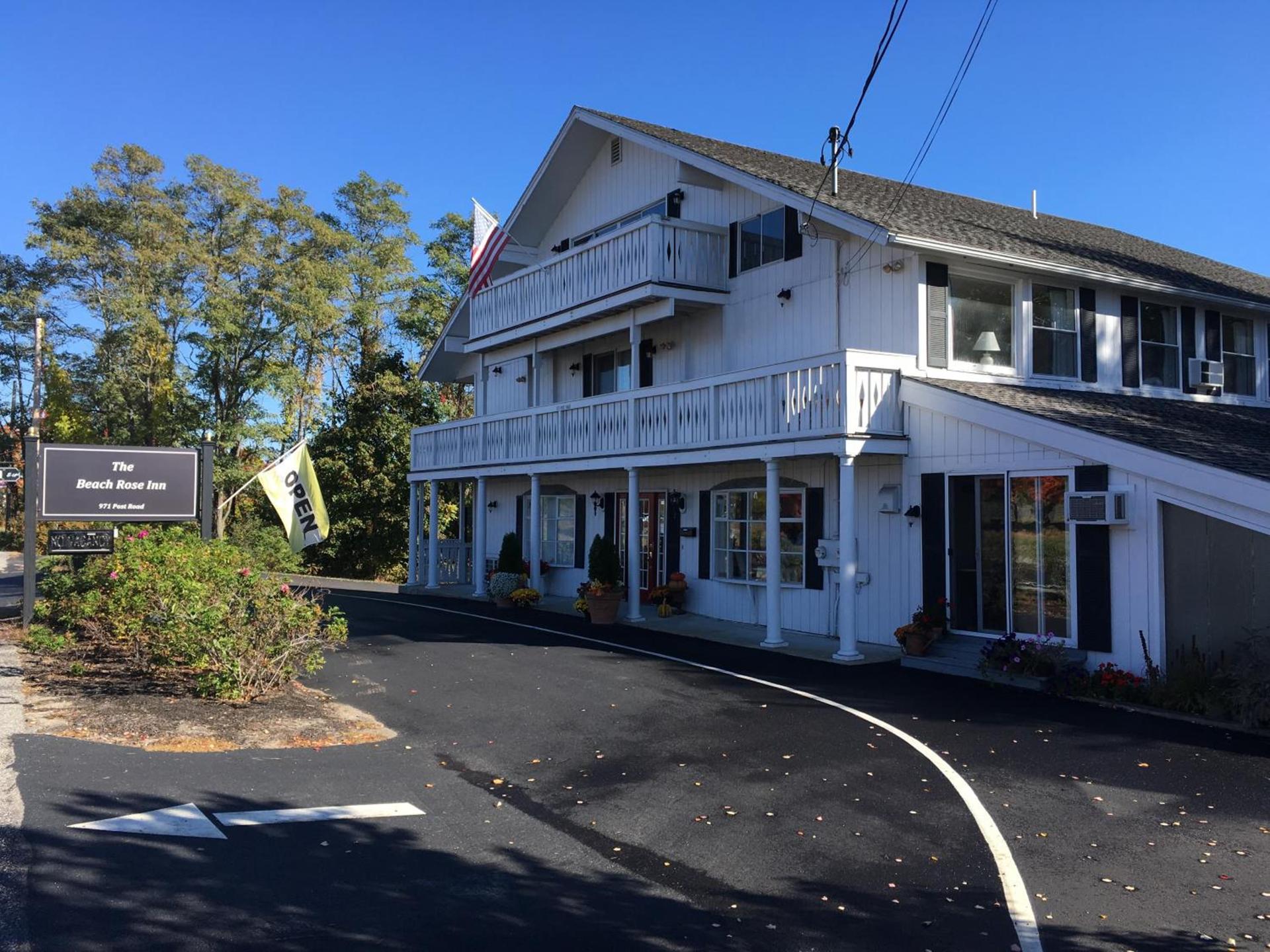 The Beach Rose Inn photo 9