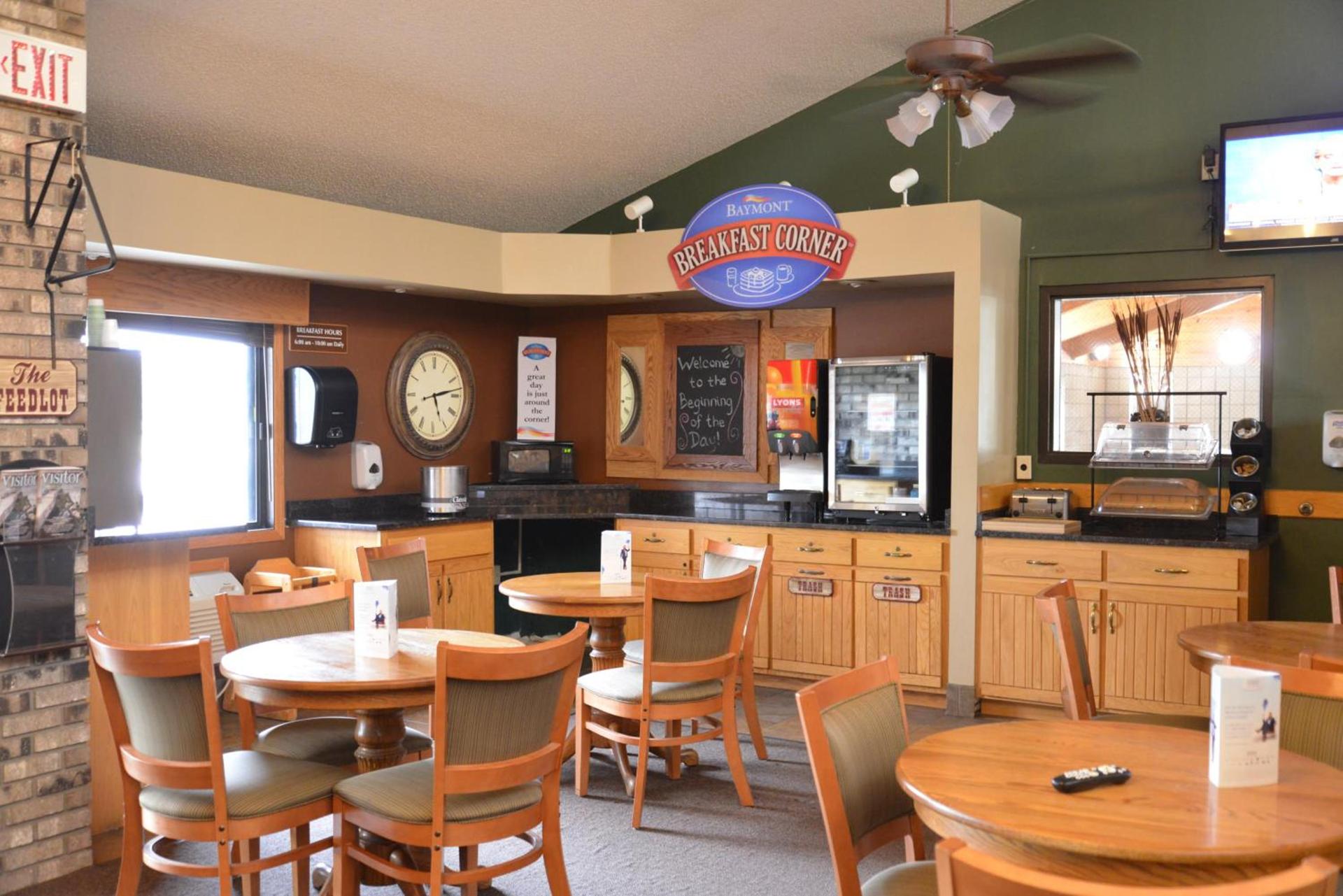 Baymont by Wyndham Kasson Rochester Area photo 25