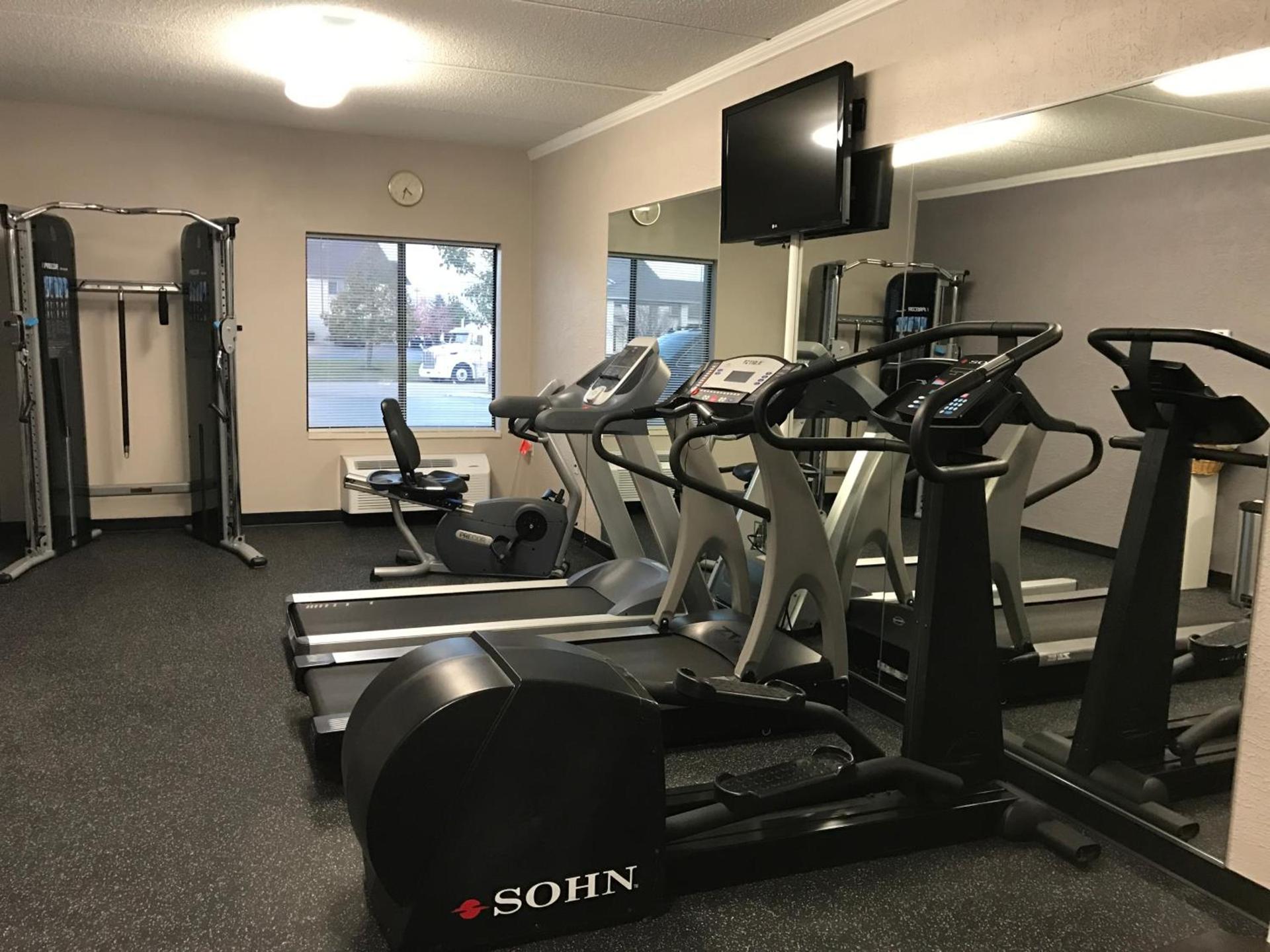 Country Inn & Suites by Radisson, Mt Pleasant-Racine West, WI photo 64