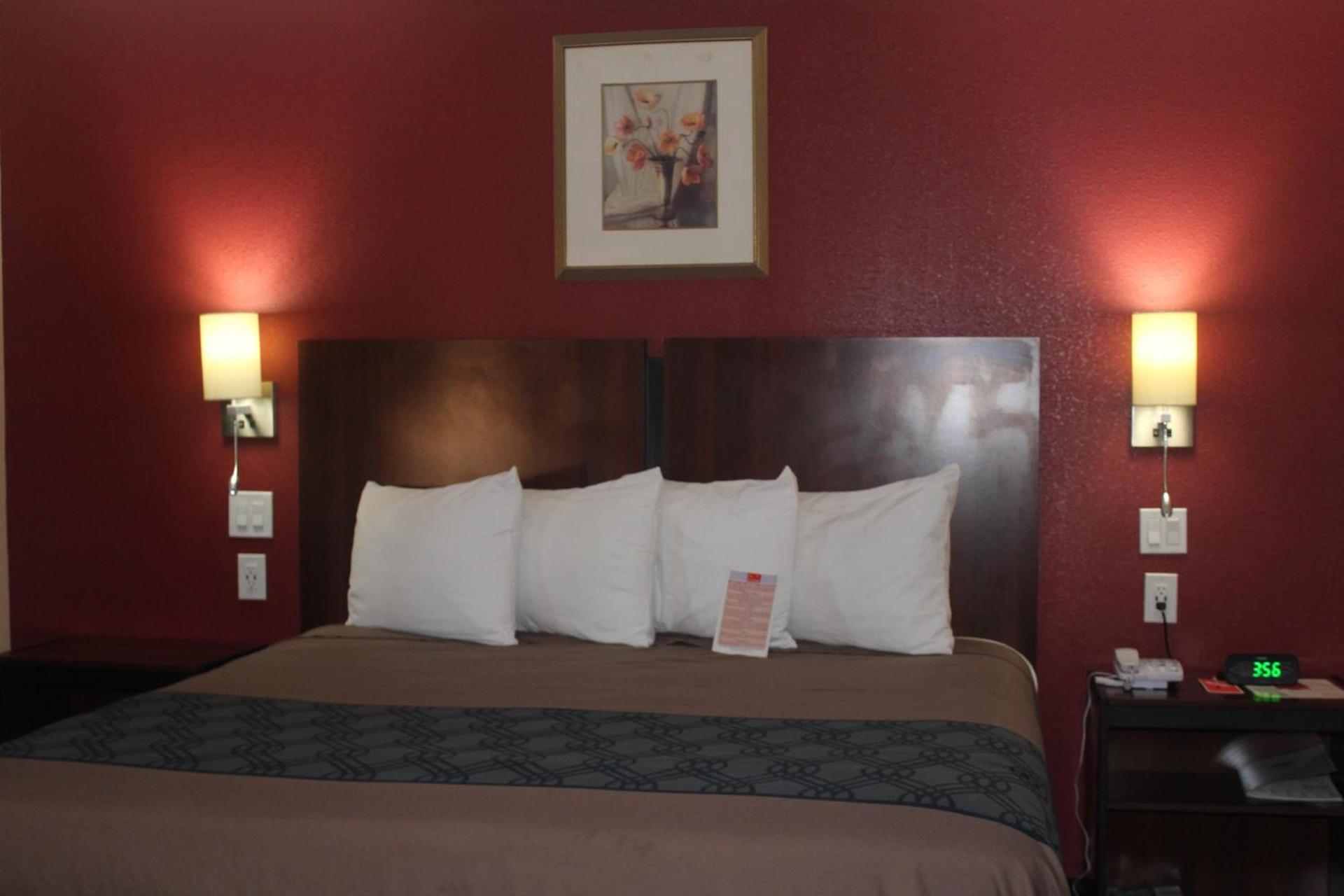 Americas Best Value Inn-Near NRG Park/Medical Center photo 33