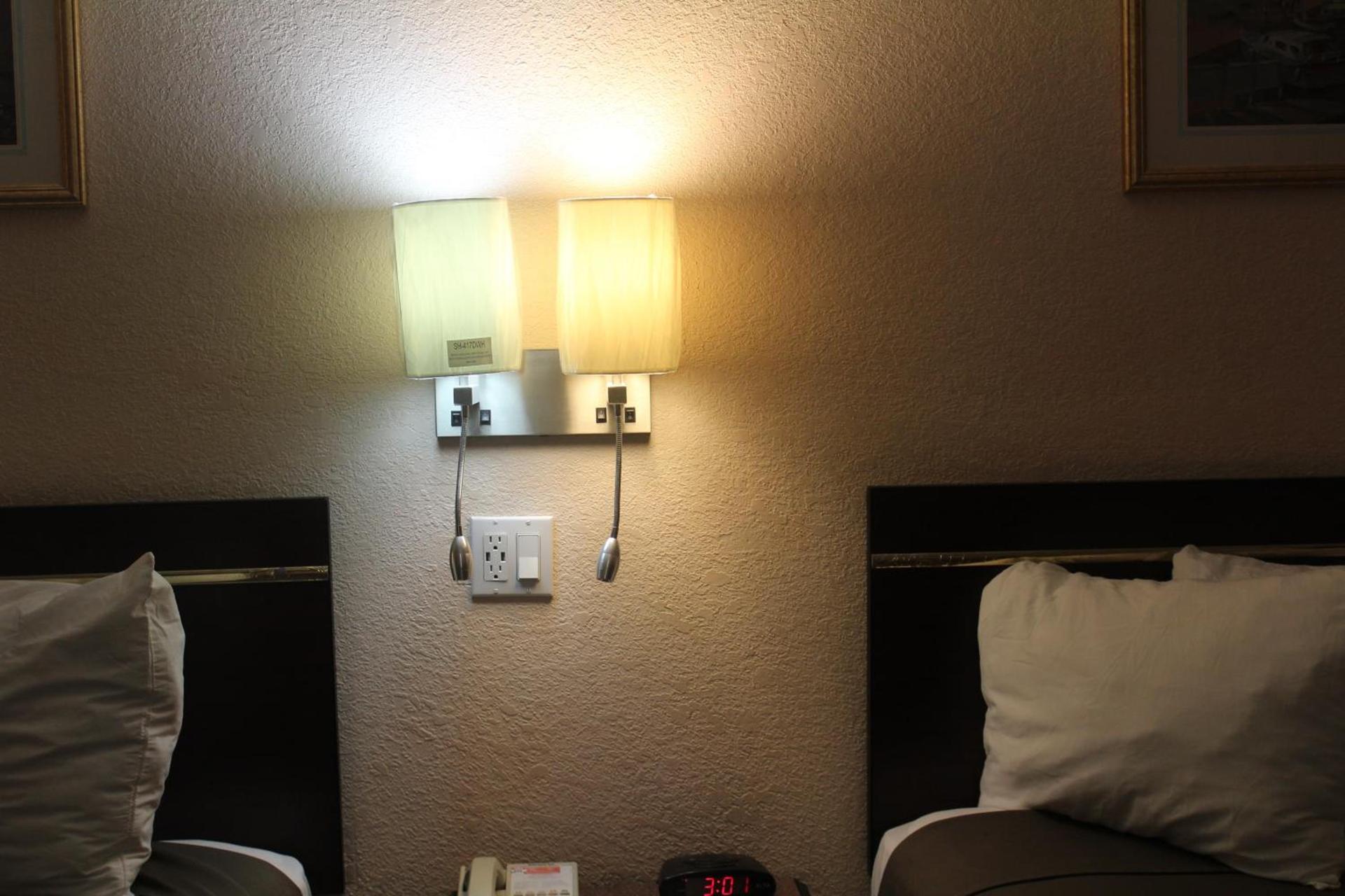 Americas Best Value Inn-Near NRG Park/Medical Center photo 50
