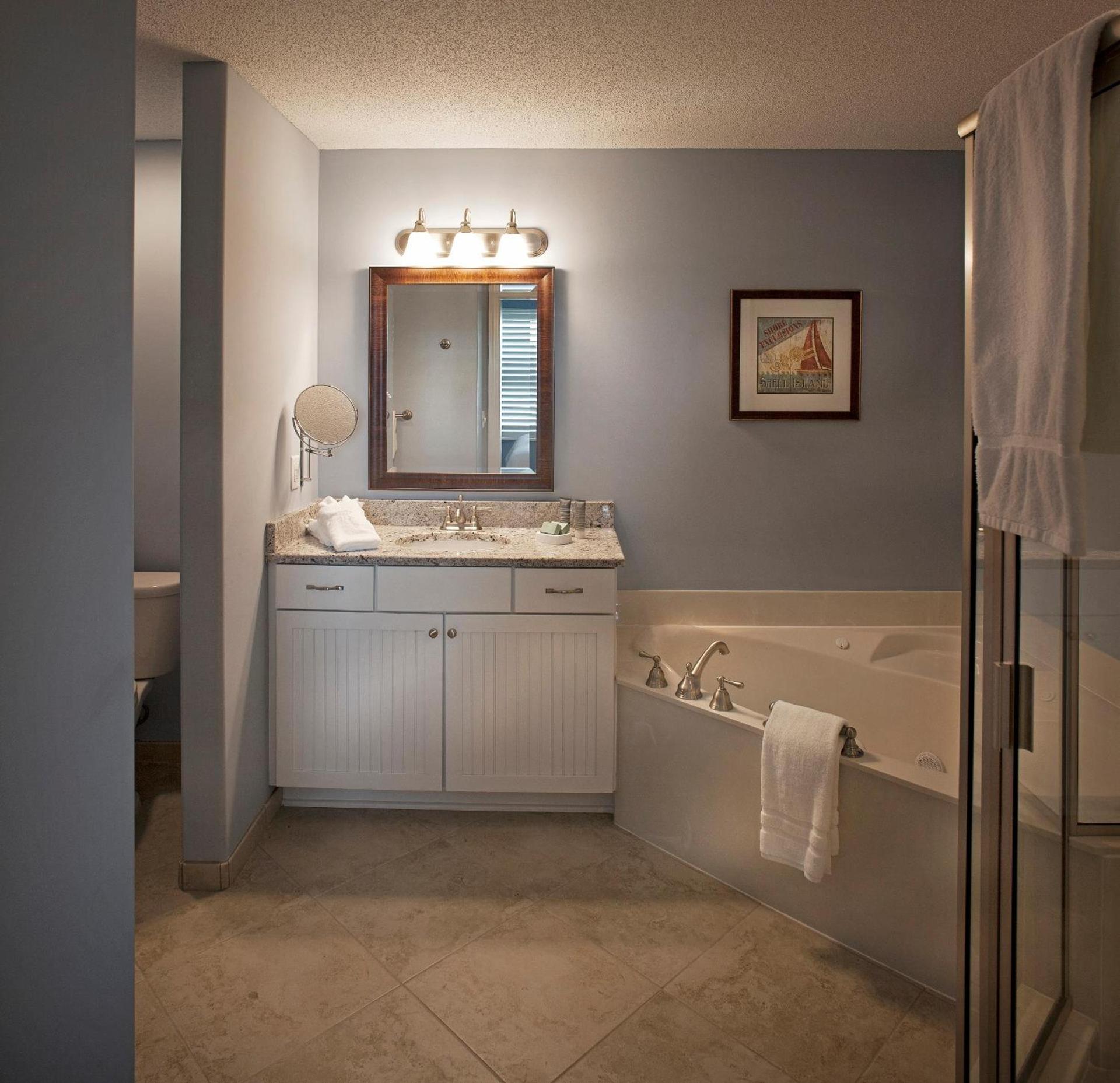 Bluewater by Spinnaker Resorts photo 30
