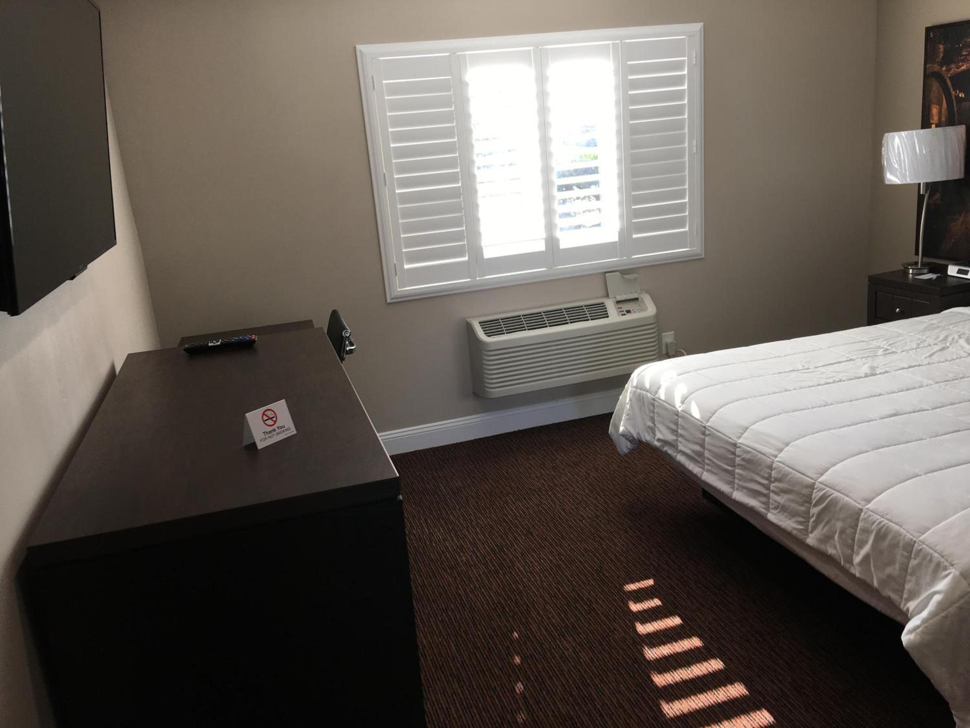 Vallejo Inn photo 8