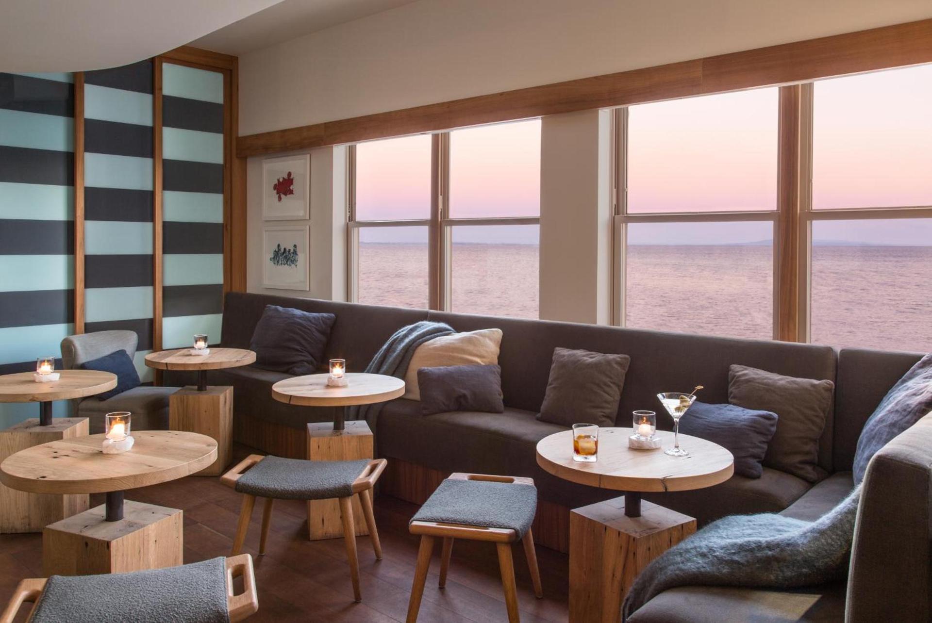 Malibu Beach Inn photo 22