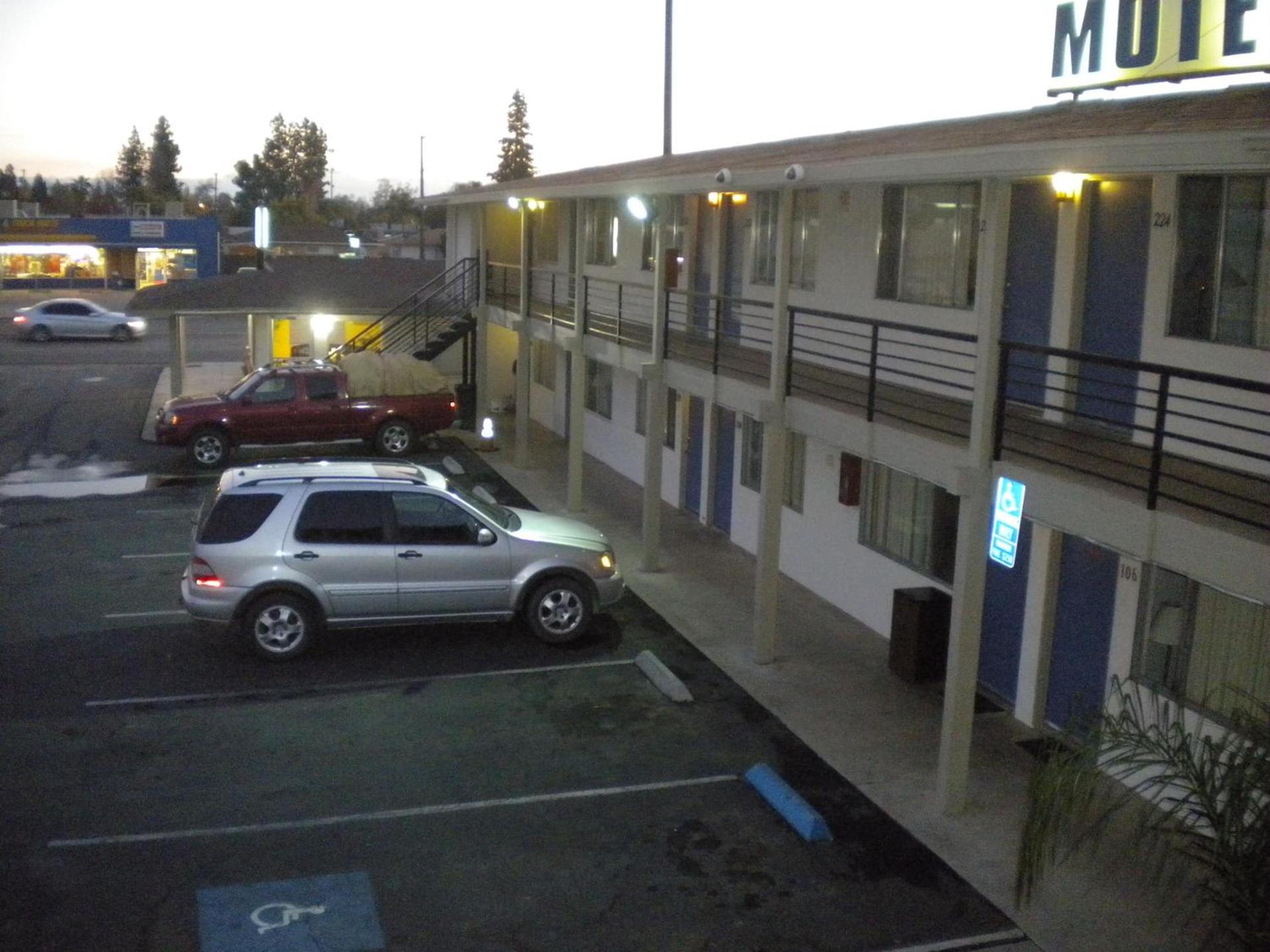 Wasco Inn photo 4