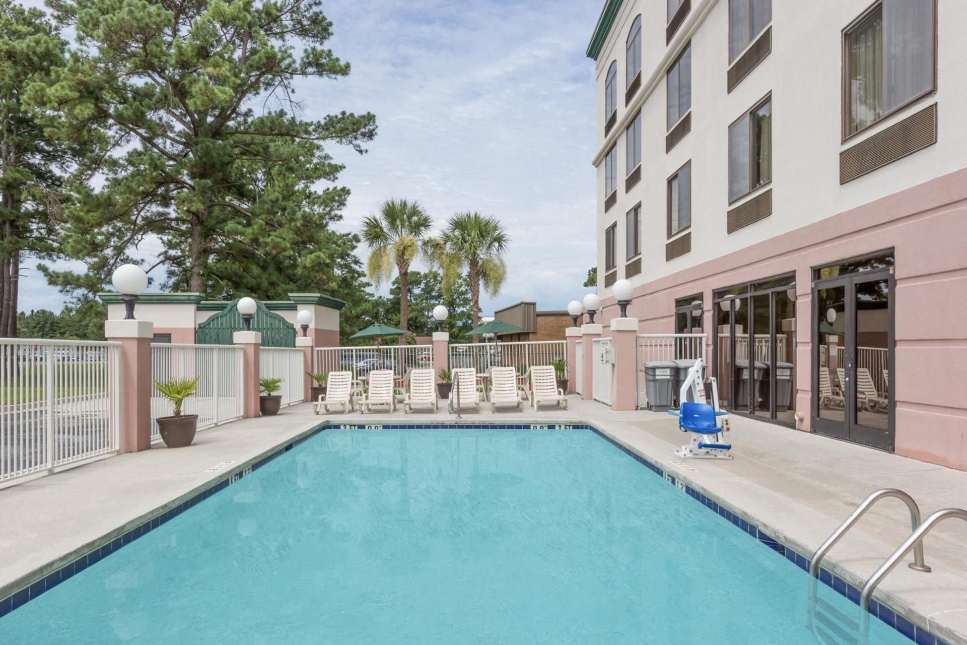 Wingate by Wyndham Wilmington photo 55
