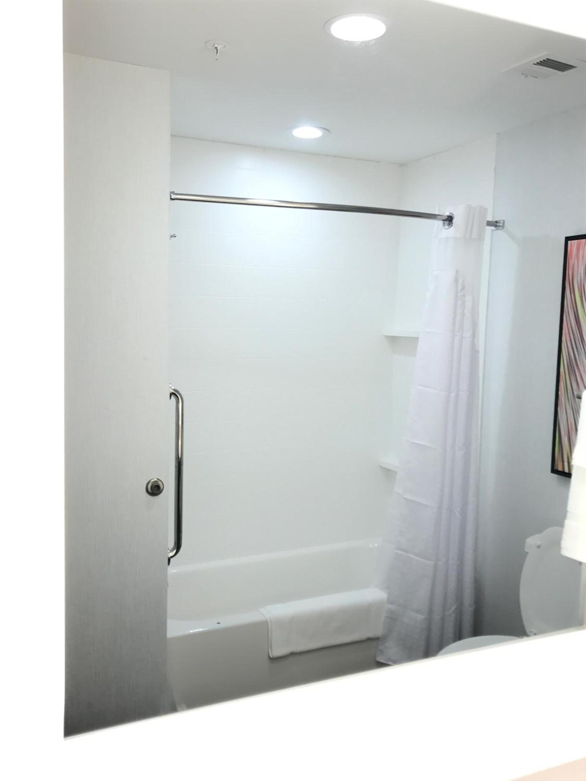 Holiday Inn Abilene - North College Area by IHG photo 6