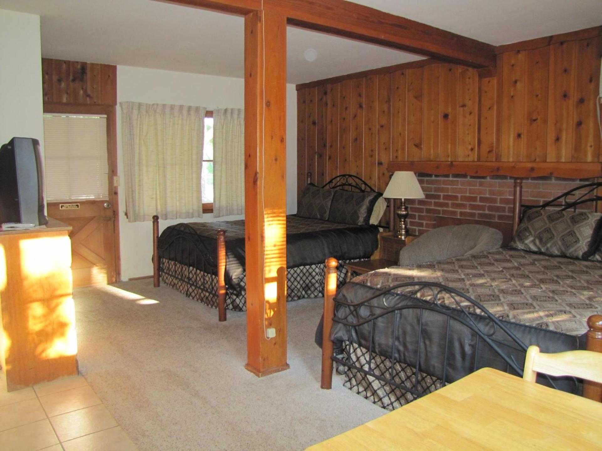 Kern Riverfront Lodge photo 14