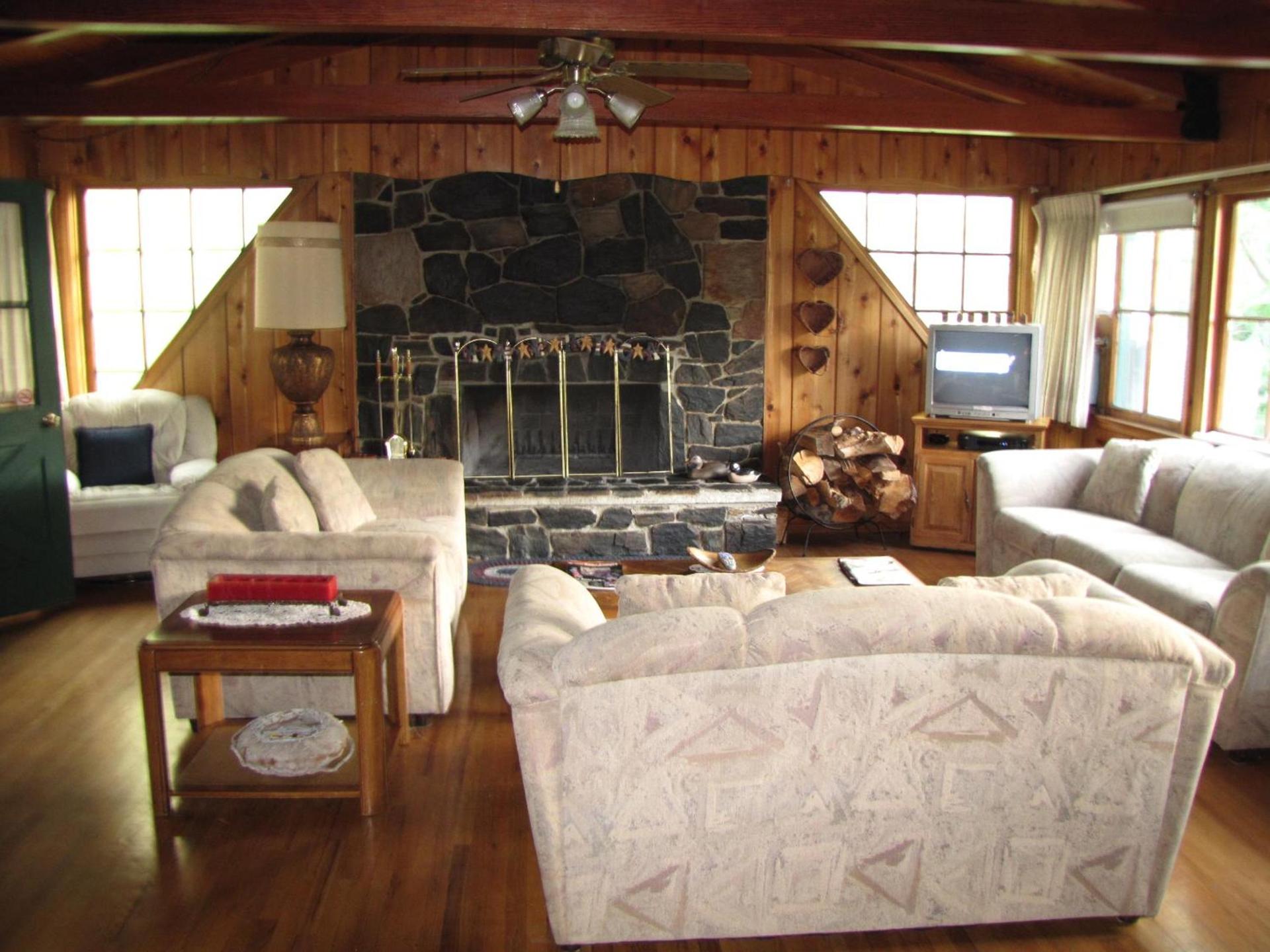 Kern Riverfront Lodge photo 6