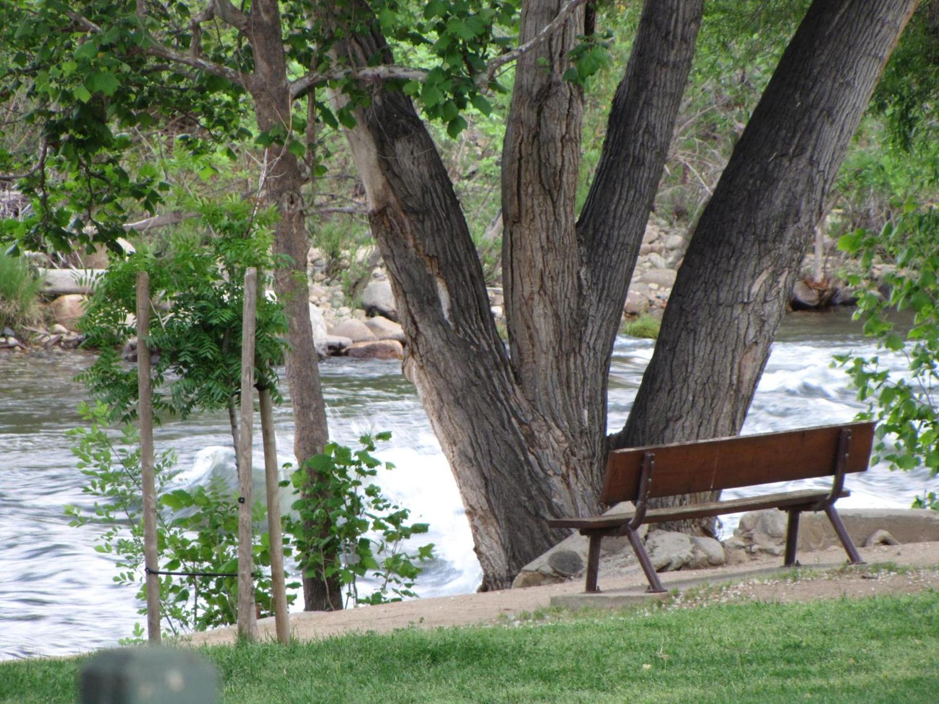 Kern Riverfront Lodge photo 12