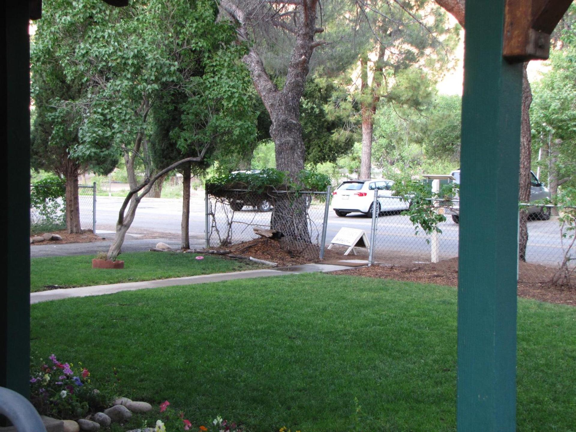 Kern Riverfront Lodge photo 7