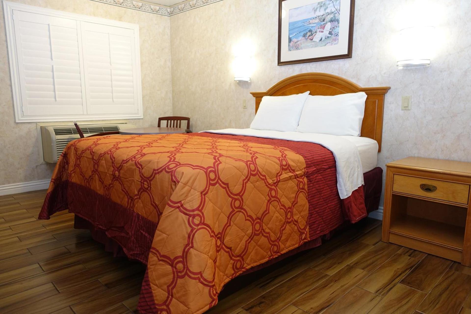 Tropic Lodge photo 50
