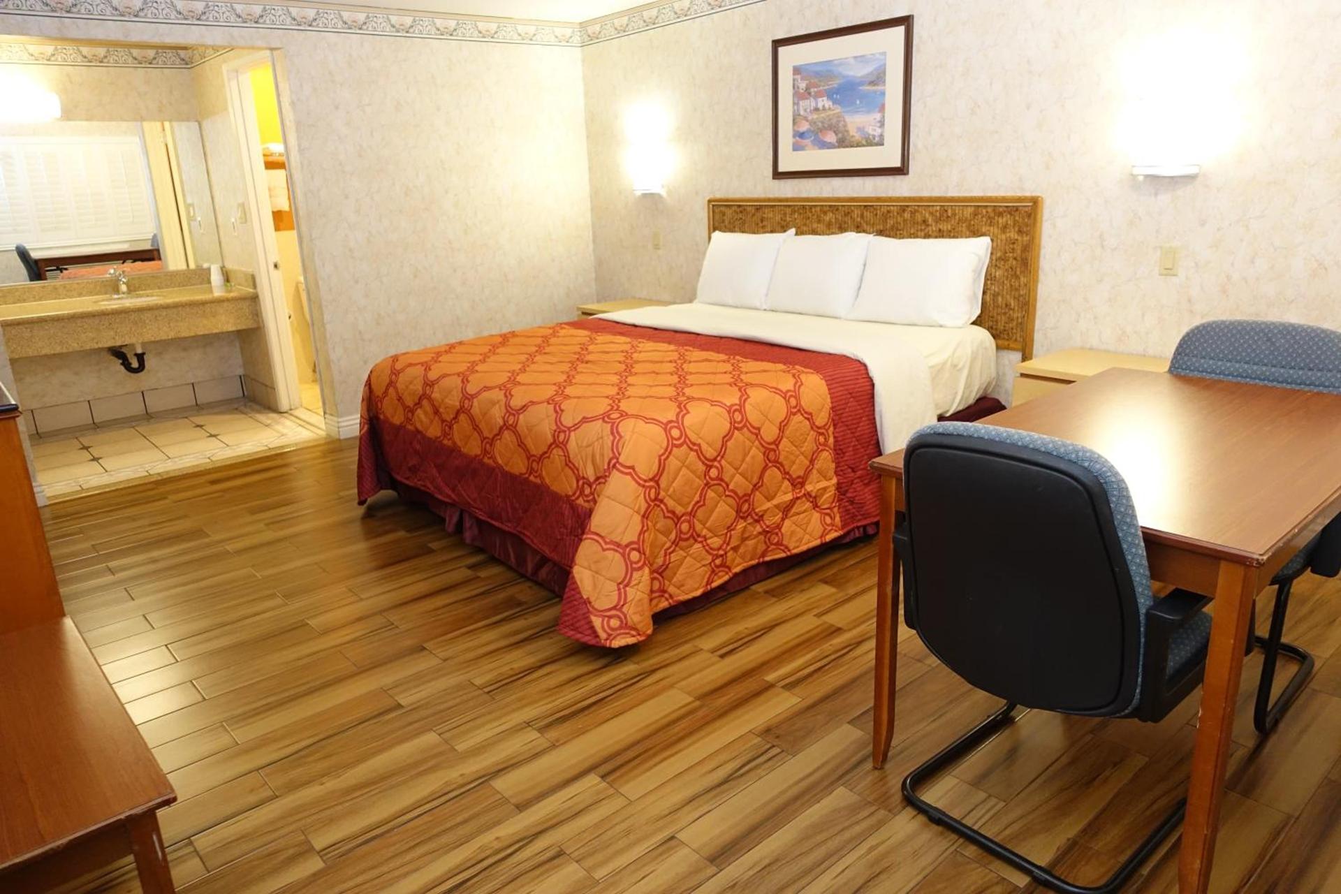 Tropic Lodge photo 29