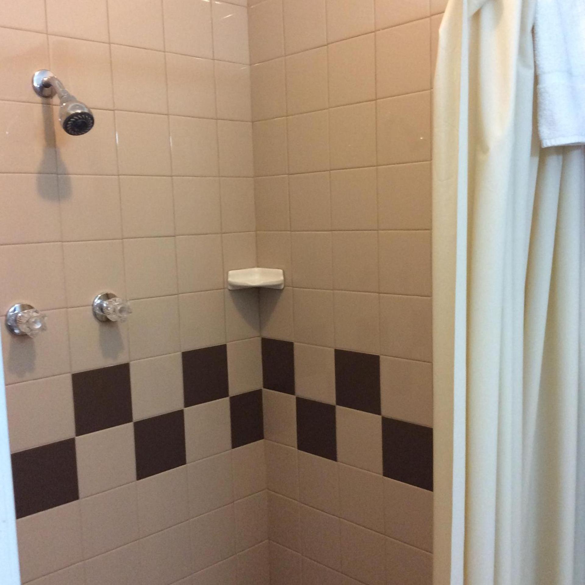 Regency Inn Comanche photo 8