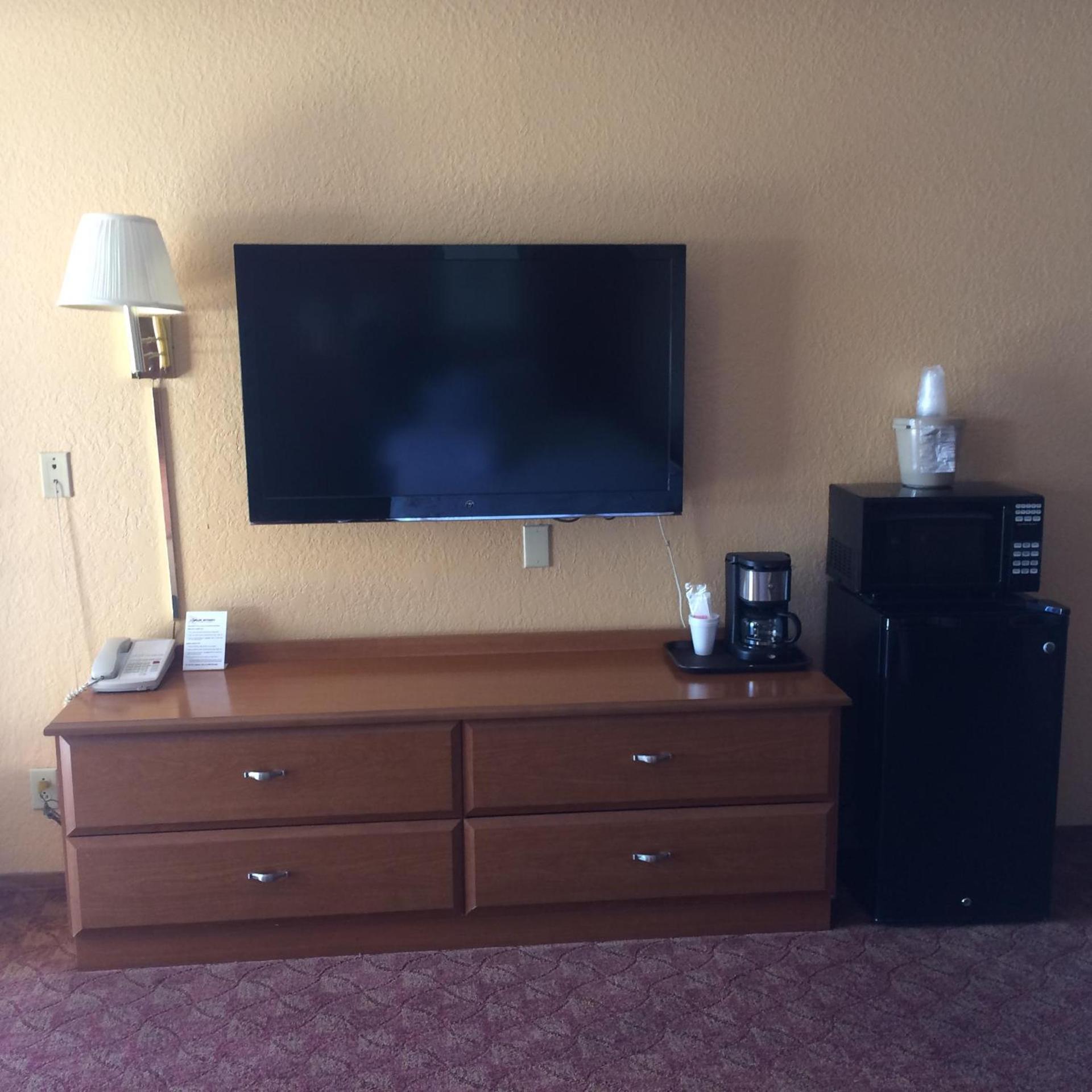 DeQueen Courtyard Inn photo 16