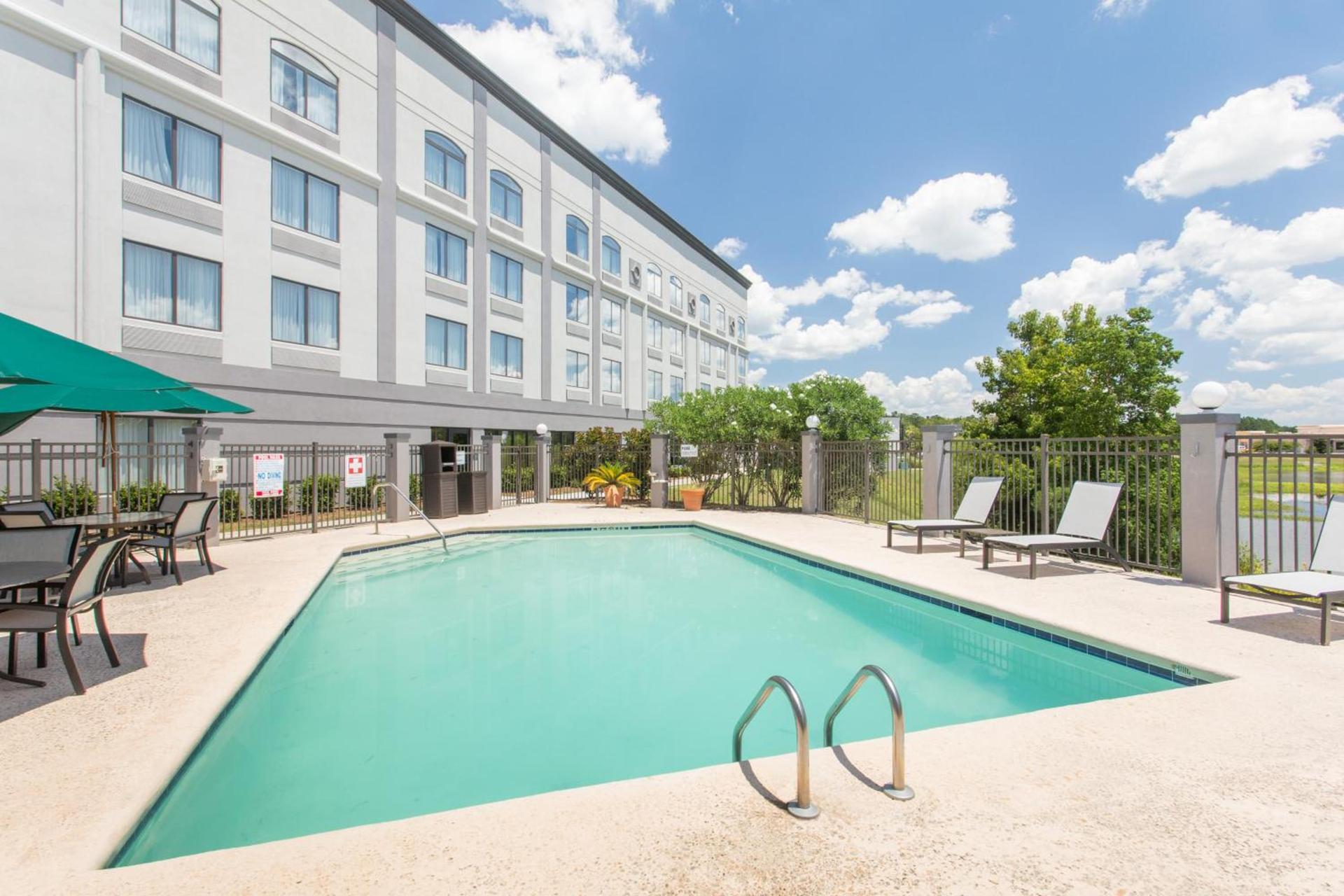 Wingate by Wyndham Savannah Pooler photo 14