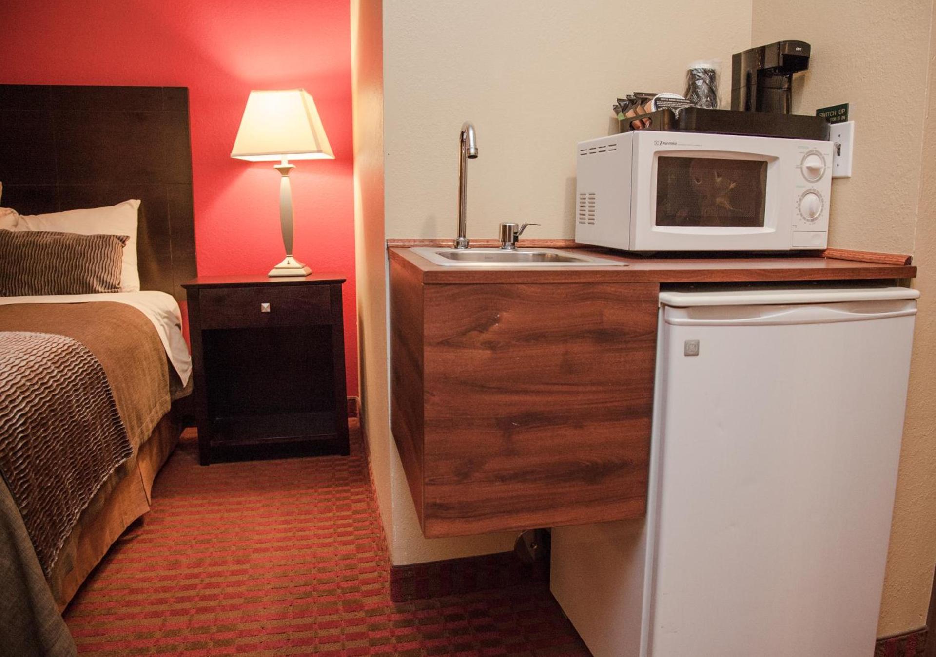 Comfort Inn & Suites Morton - Peoria photo 49