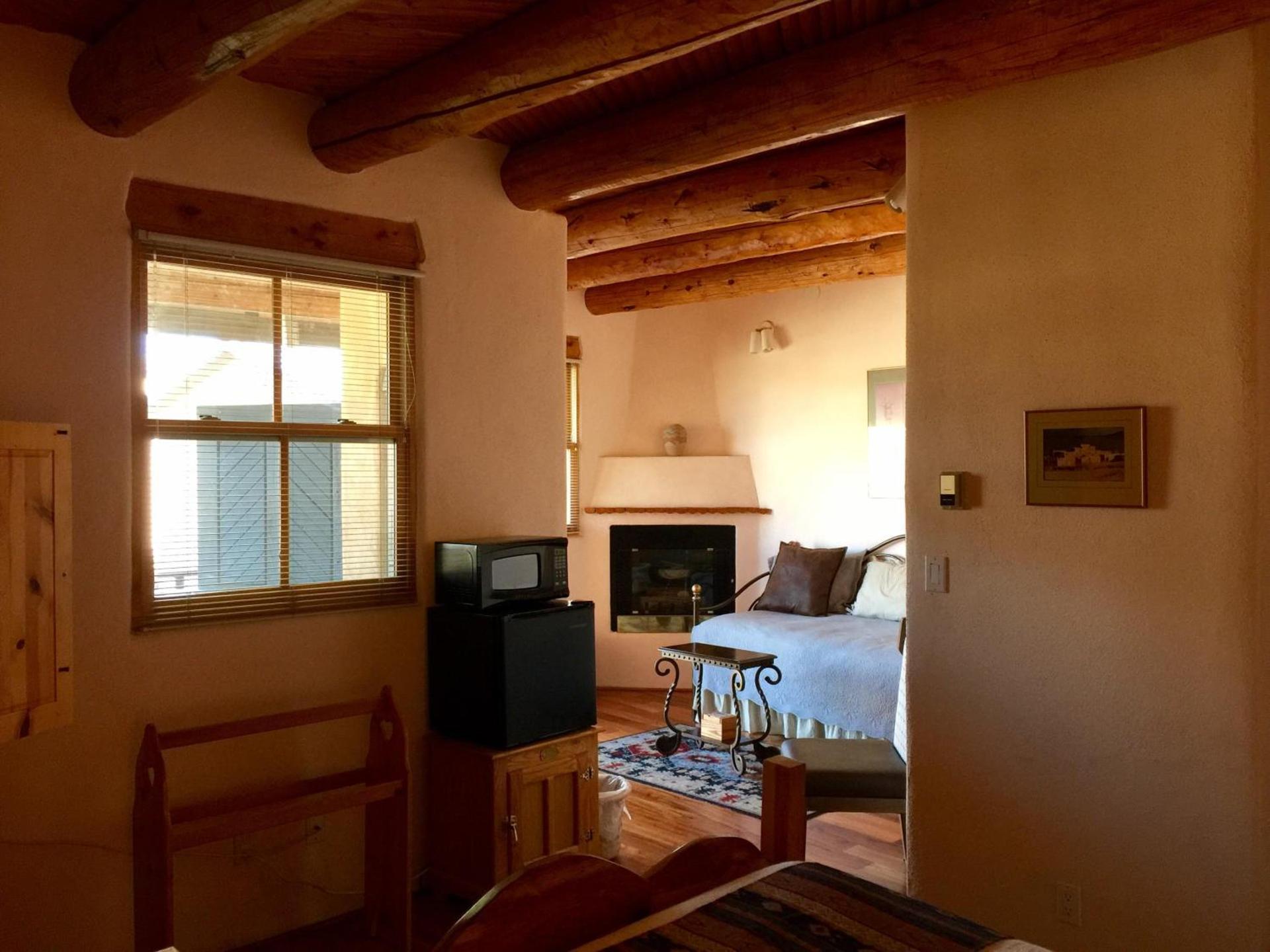 Guadalupe Inn photo 13