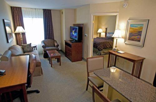 Staybridge Suites Williamsville Buffalo by IHG photo 4