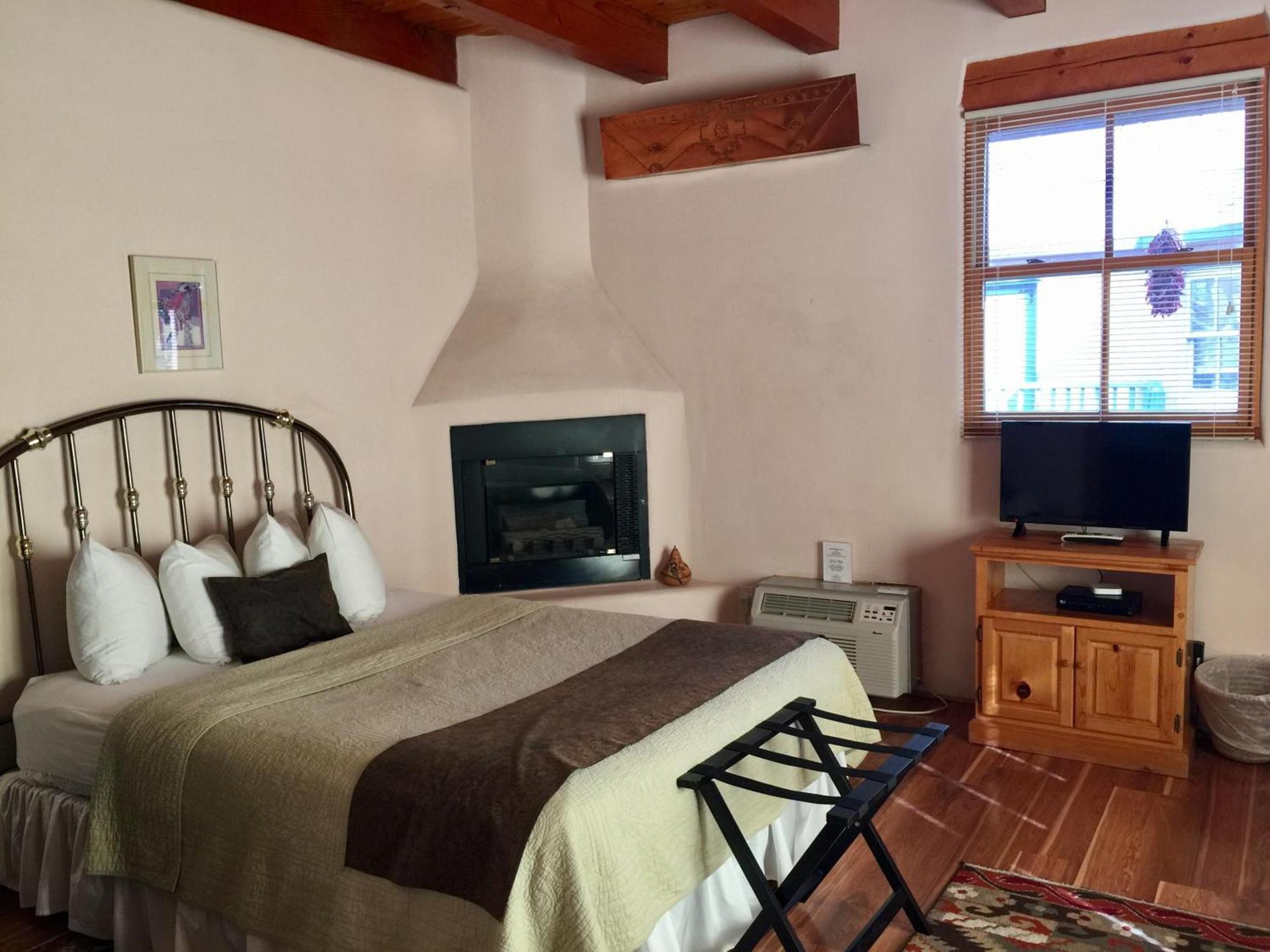 Guadalupe Inn photo 26
