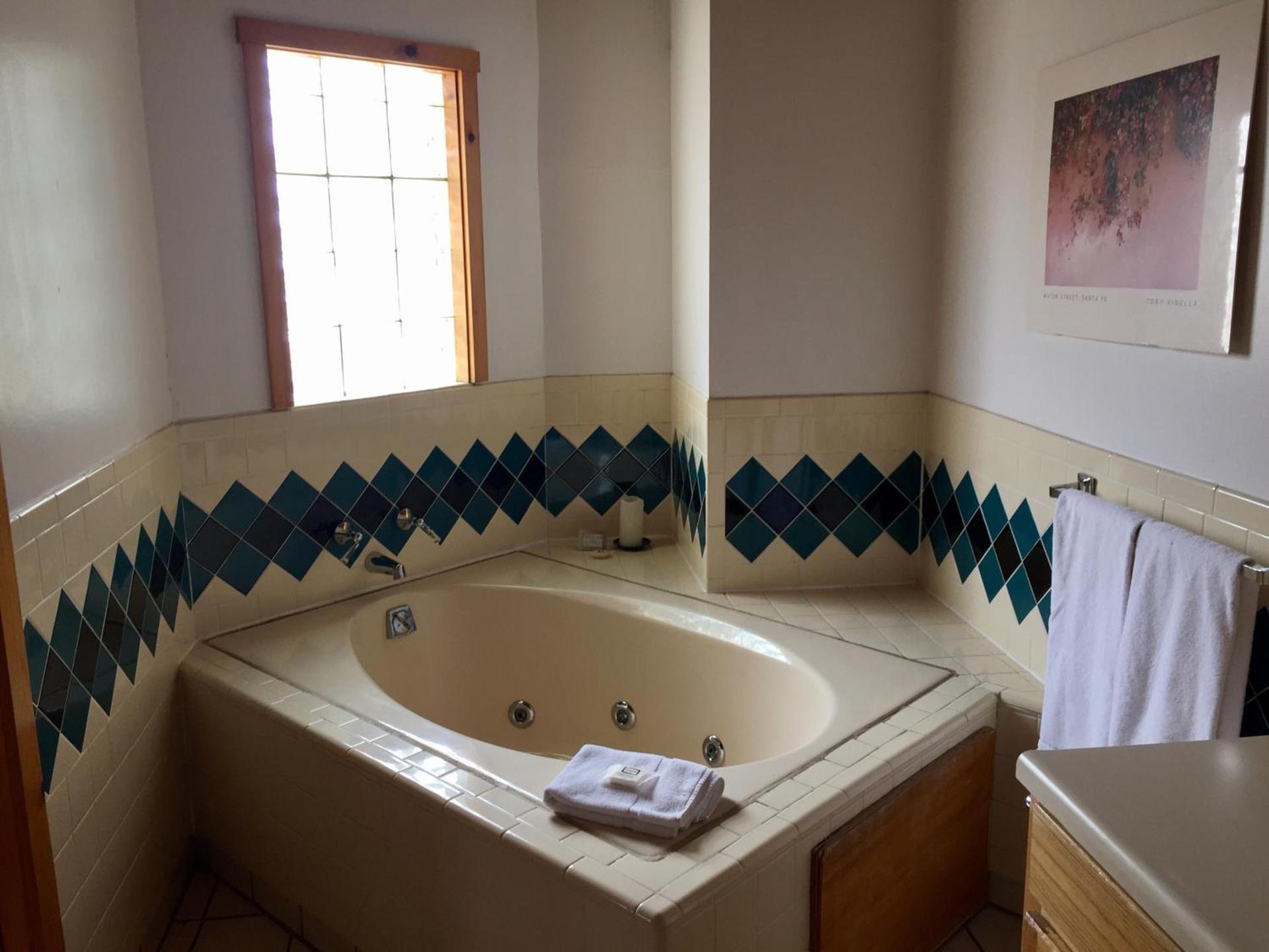 Guadalupe Inn photo 30