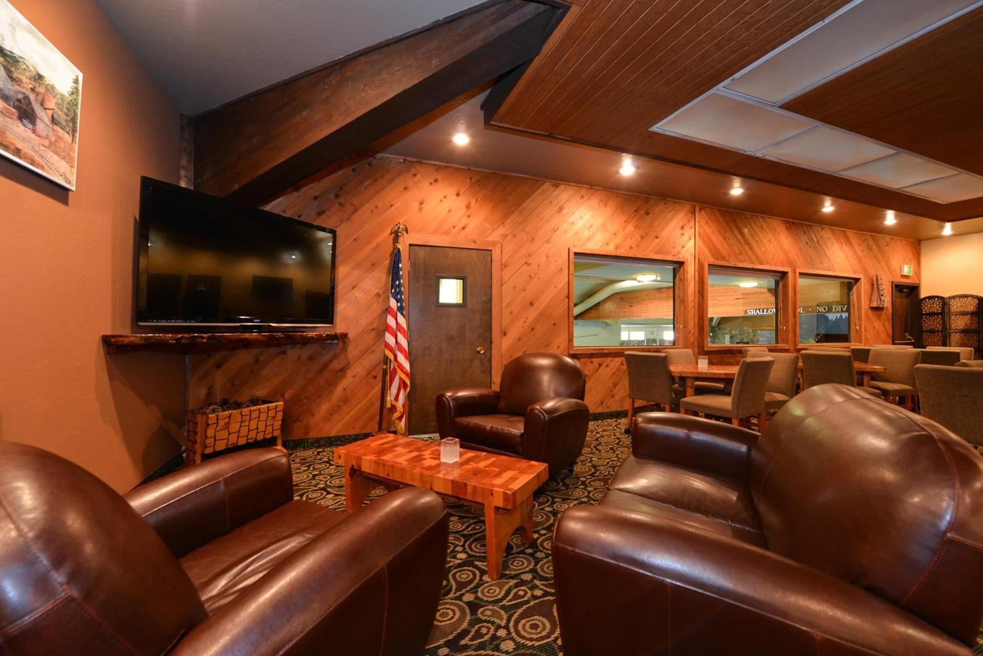 Best Western Plus Tree House photo 36