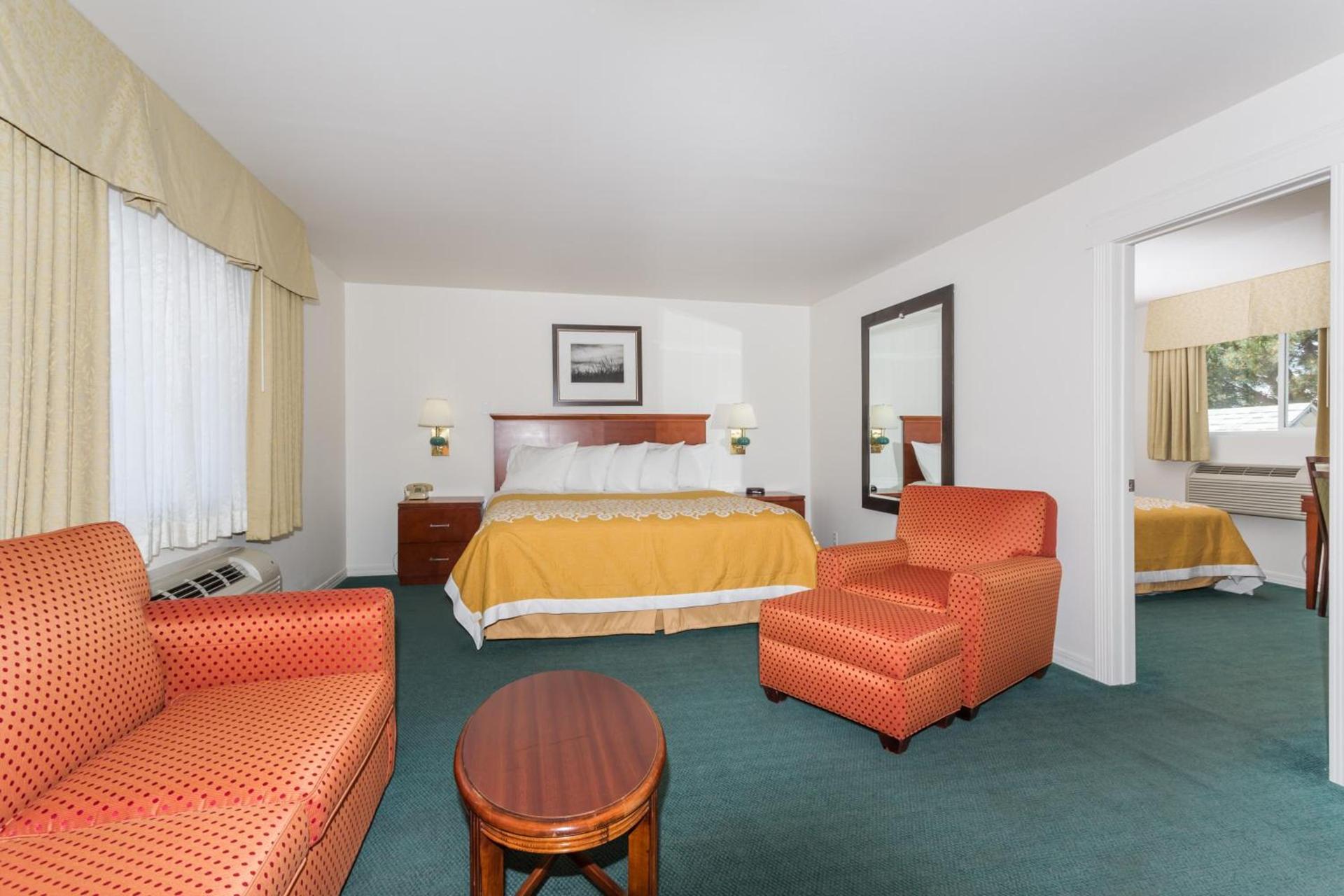 Days Inn by Wyndham Kimball photo 10