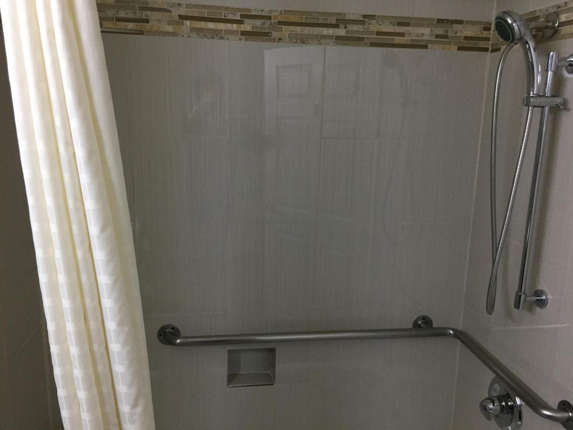 Continental Lodge photo 21