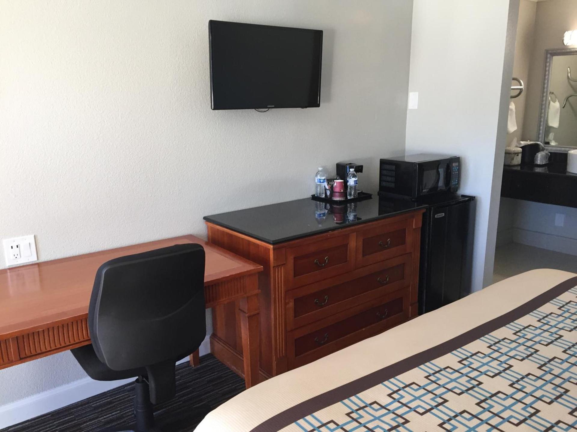 Continental Lodge photo 28