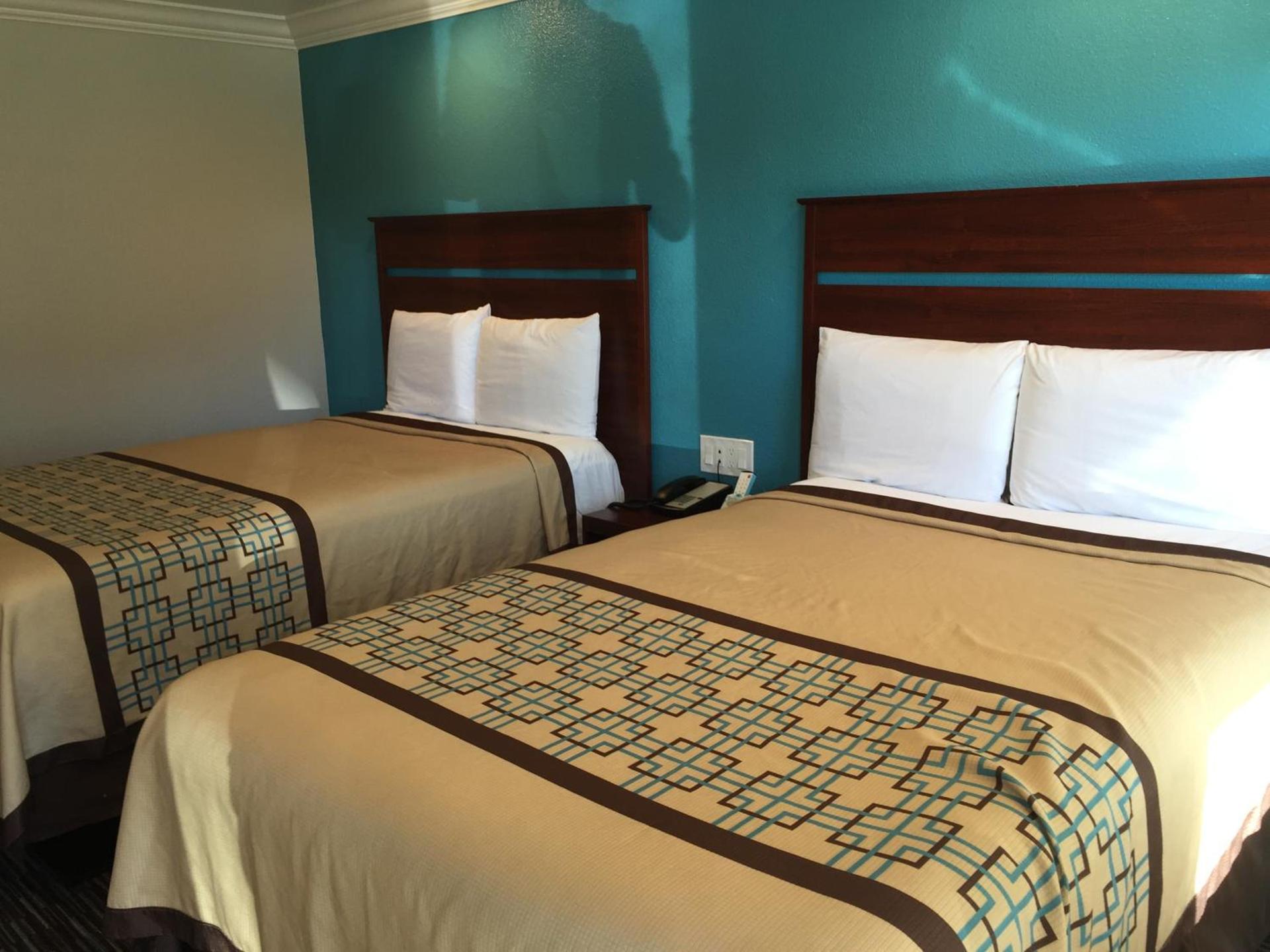 Continental Lodge photo 3