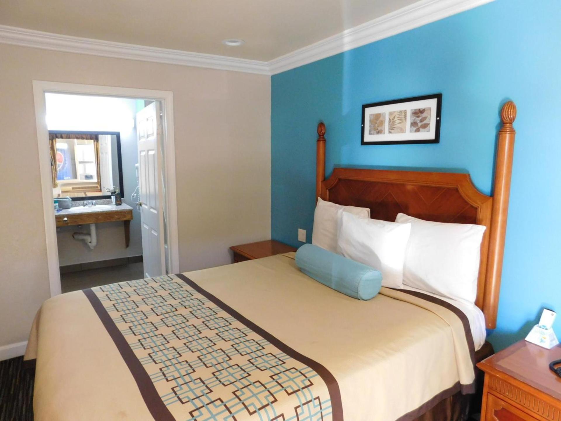 Continental Lodge photo 9