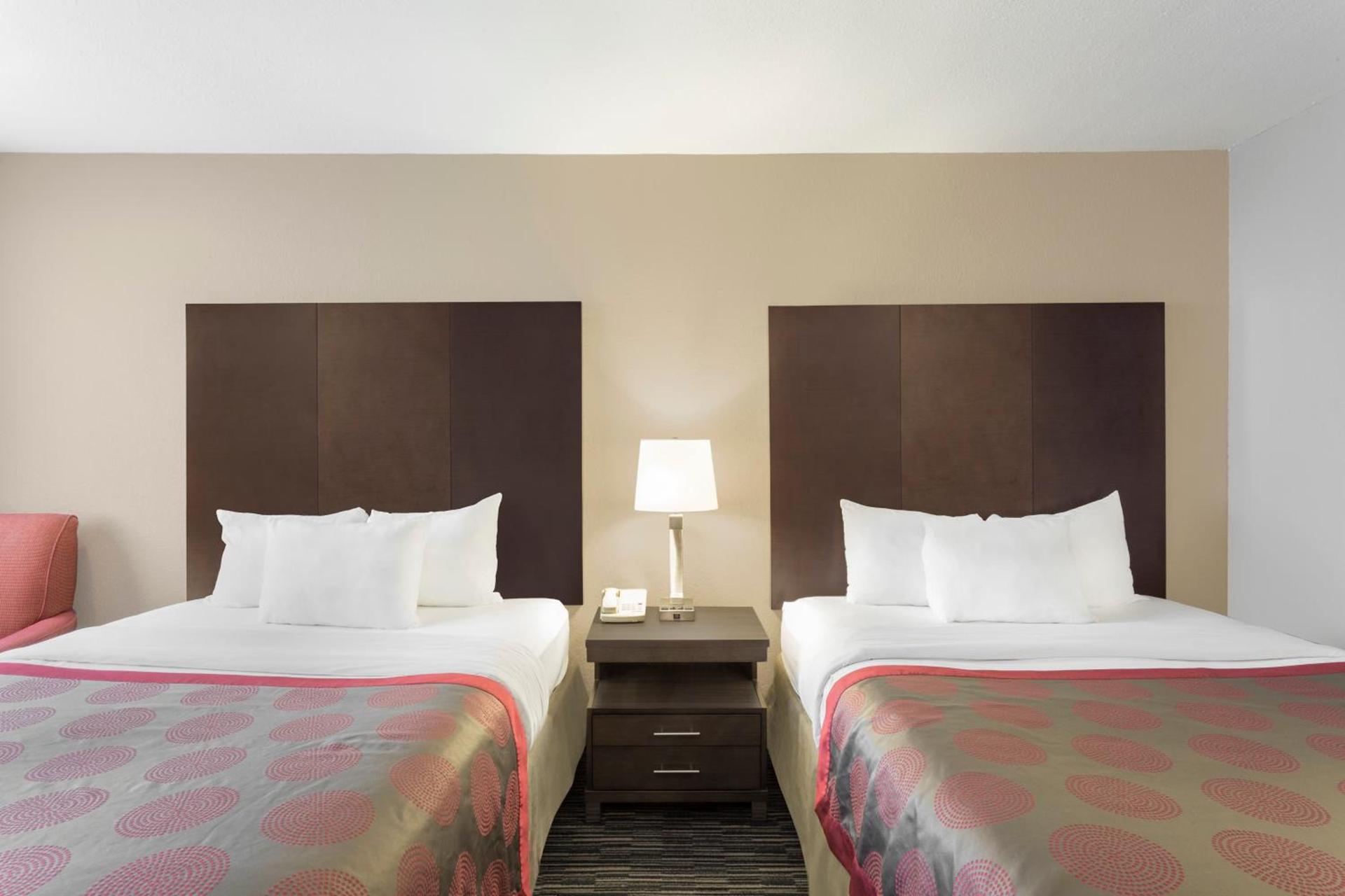 Ramada by Wyndham Monterey photo 12