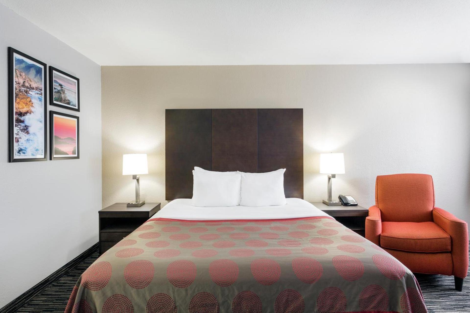 Ramada by Wyndham Monterey photo 16