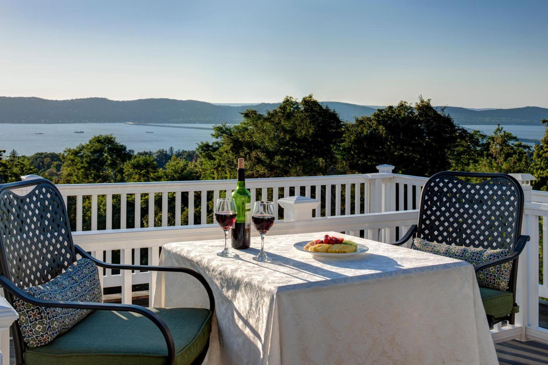Tarrytown House Estate photo 33