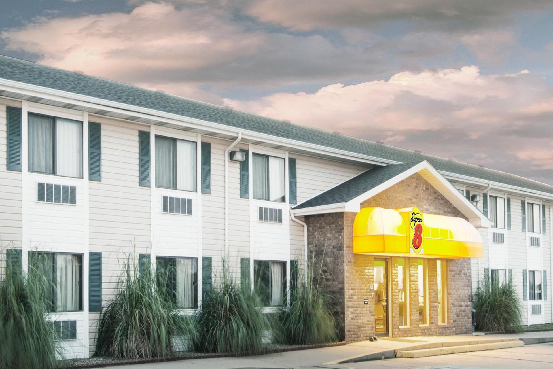 Super 8 by Wyndham El Dorado photo 30