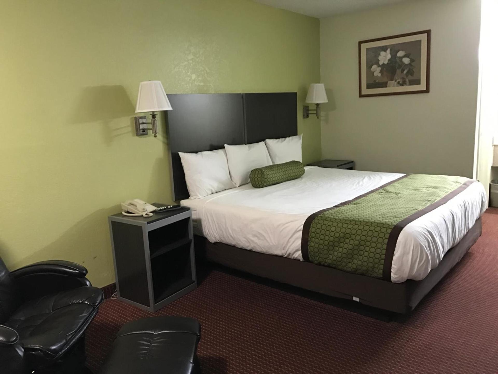 Southern Inn Minden photo 4