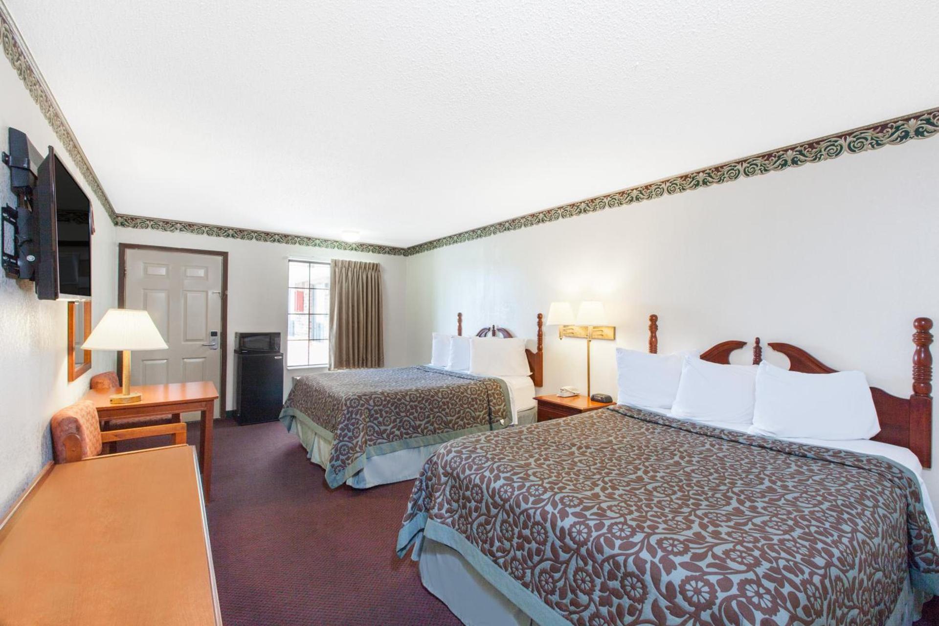 Days Inn by Wyndham Erick photo 22