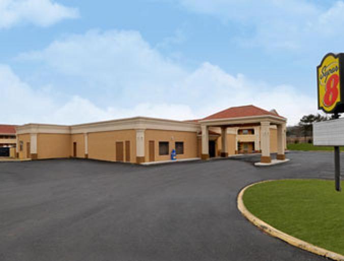 Super 8 by Wyndham Danville photo 30