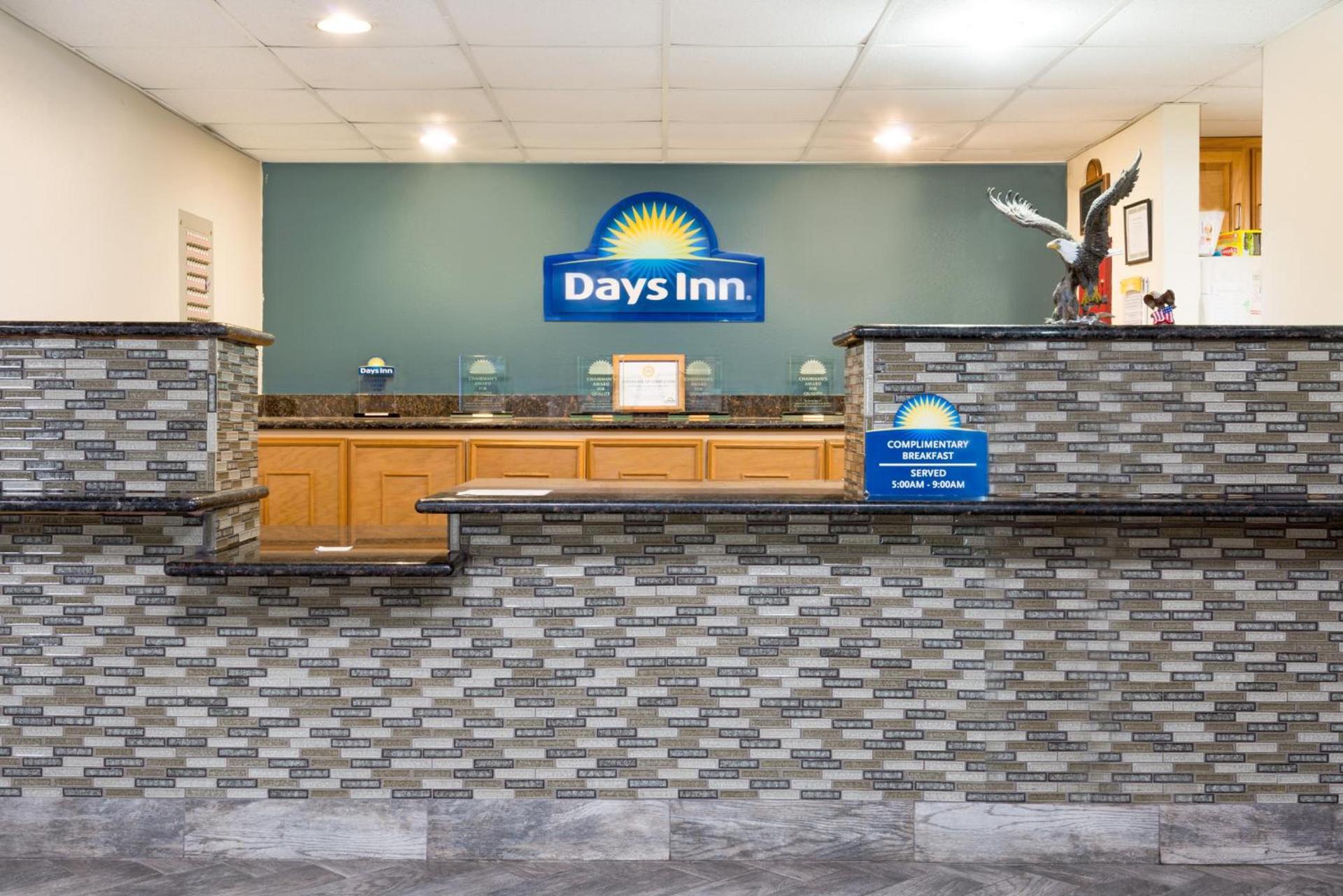 Days Inn by Wyndham Dalhart photo 23