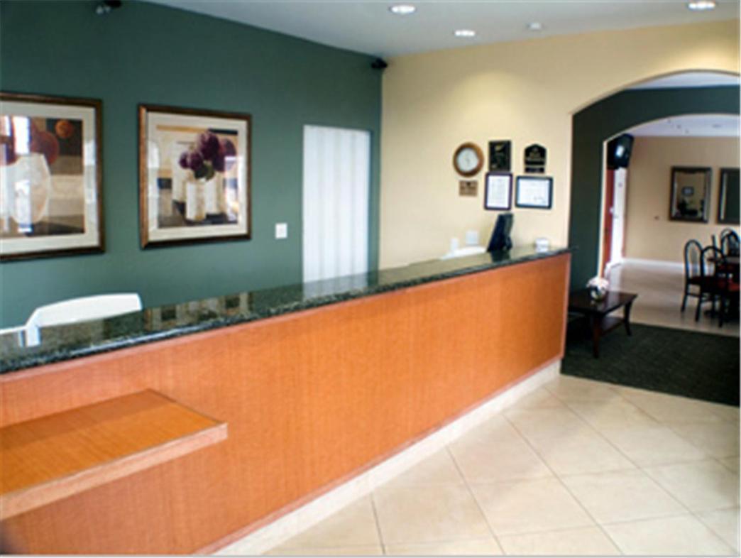 Pleasant Inn photo 17