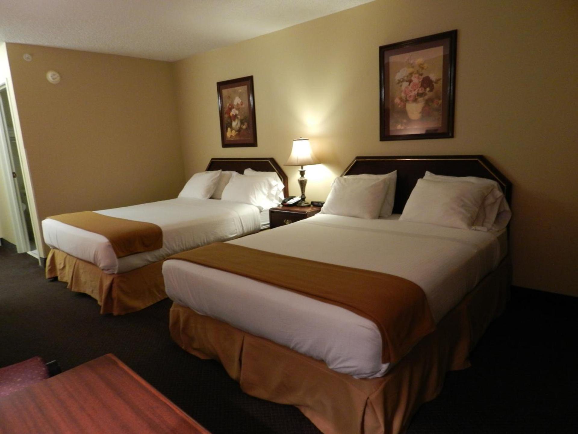 Bay Inn & Suites Troy photo 4