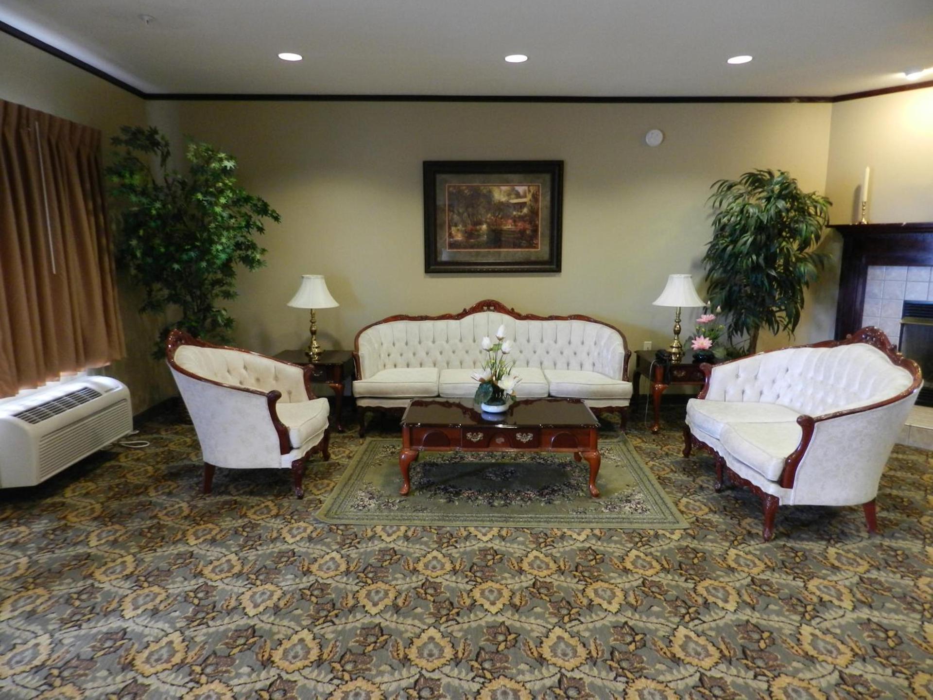Bay Inn & Suites Troy photo 2