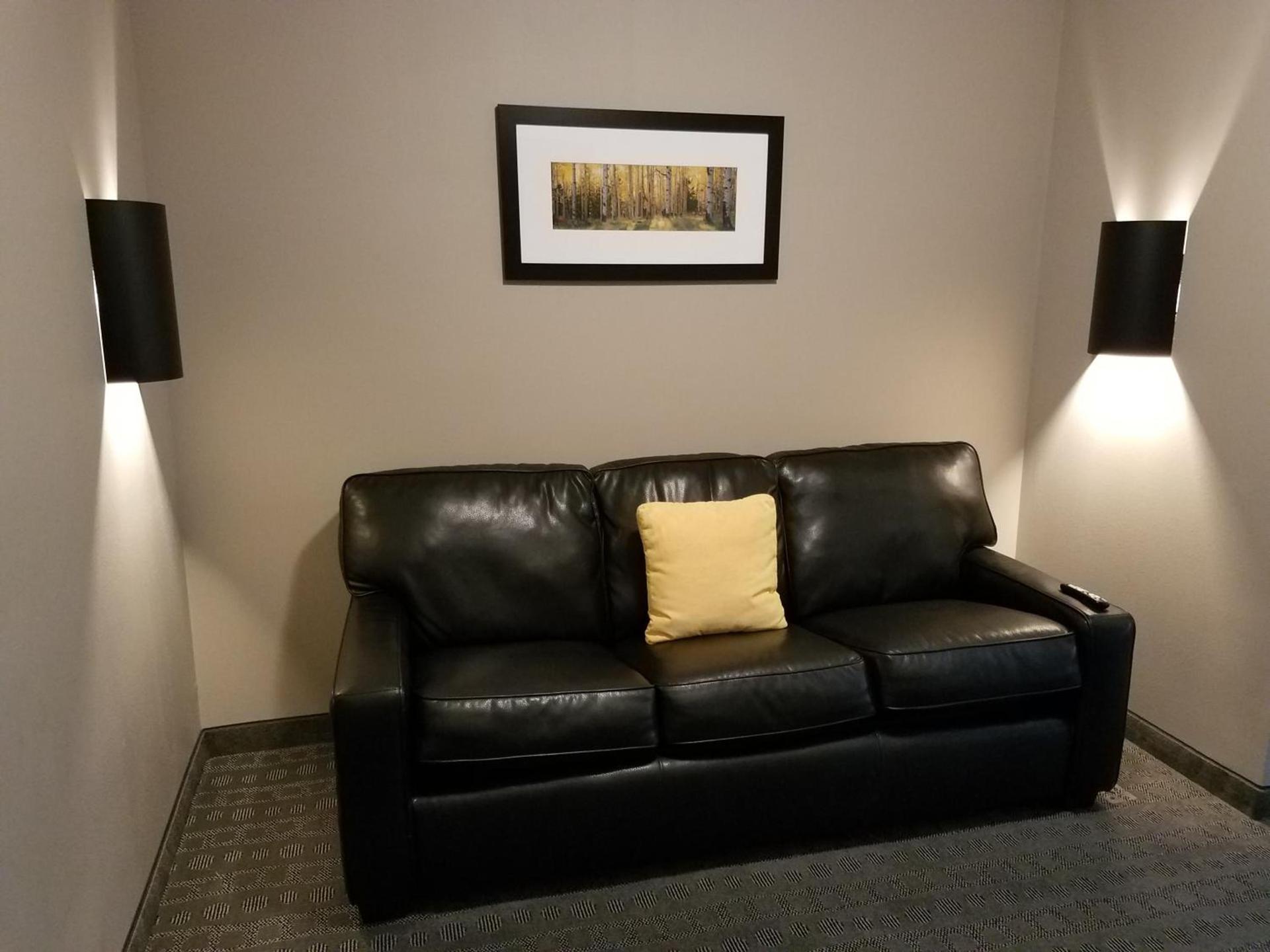 Okoboji Inn & Suites photo 24