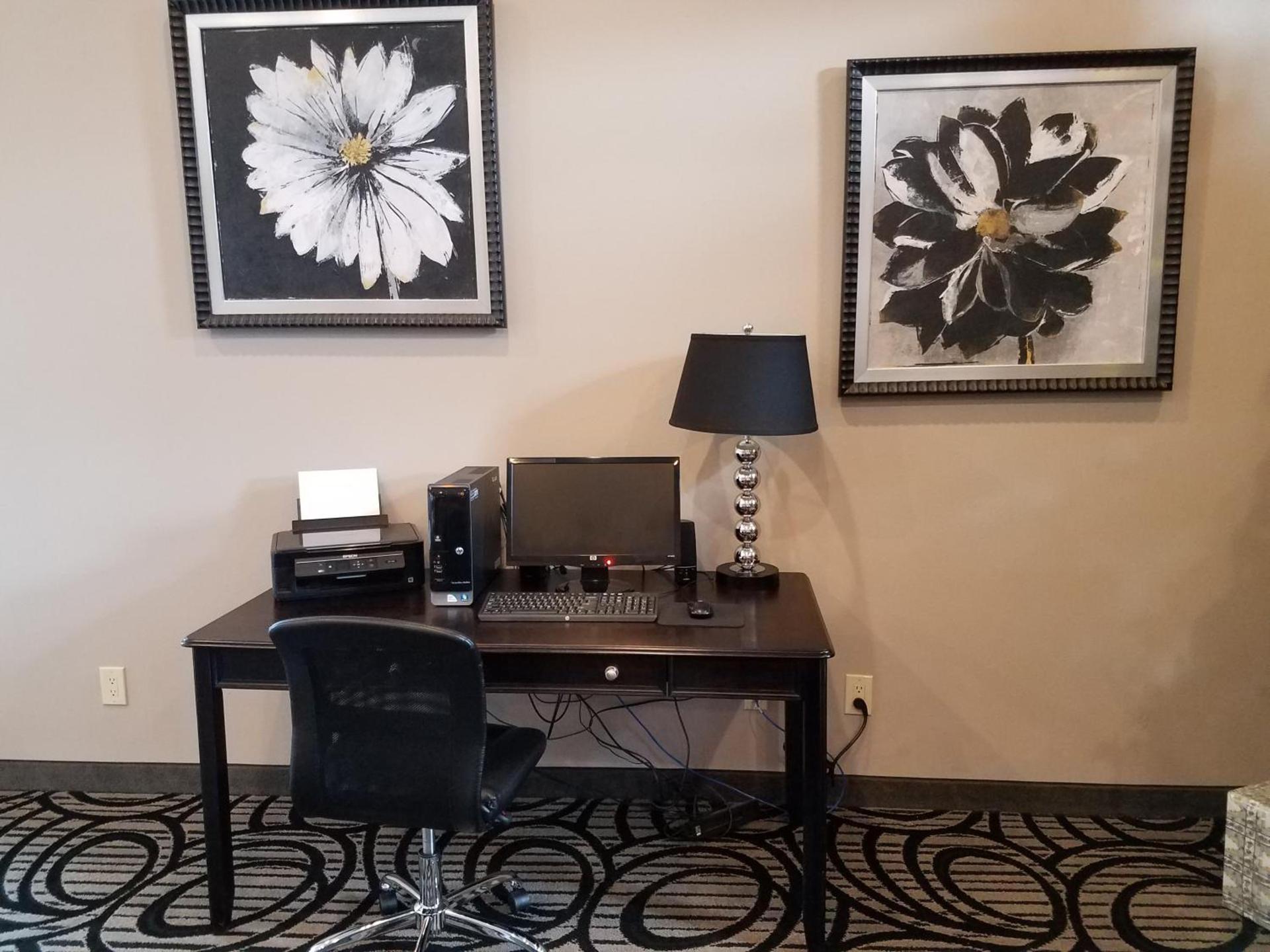 Okoboji Inn & Suites photo 28