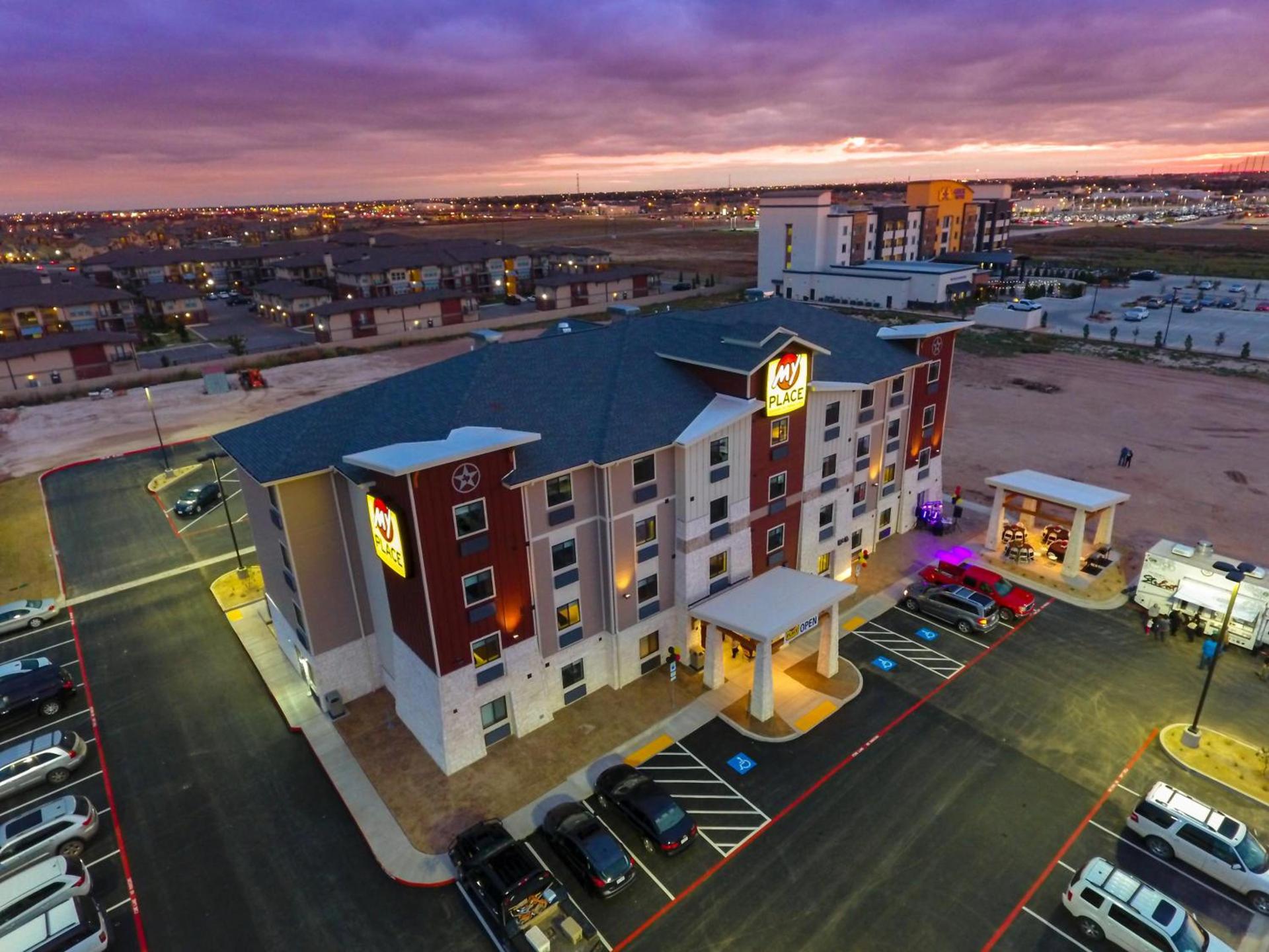 My Place Hotel-Lubbock, TX photo 2